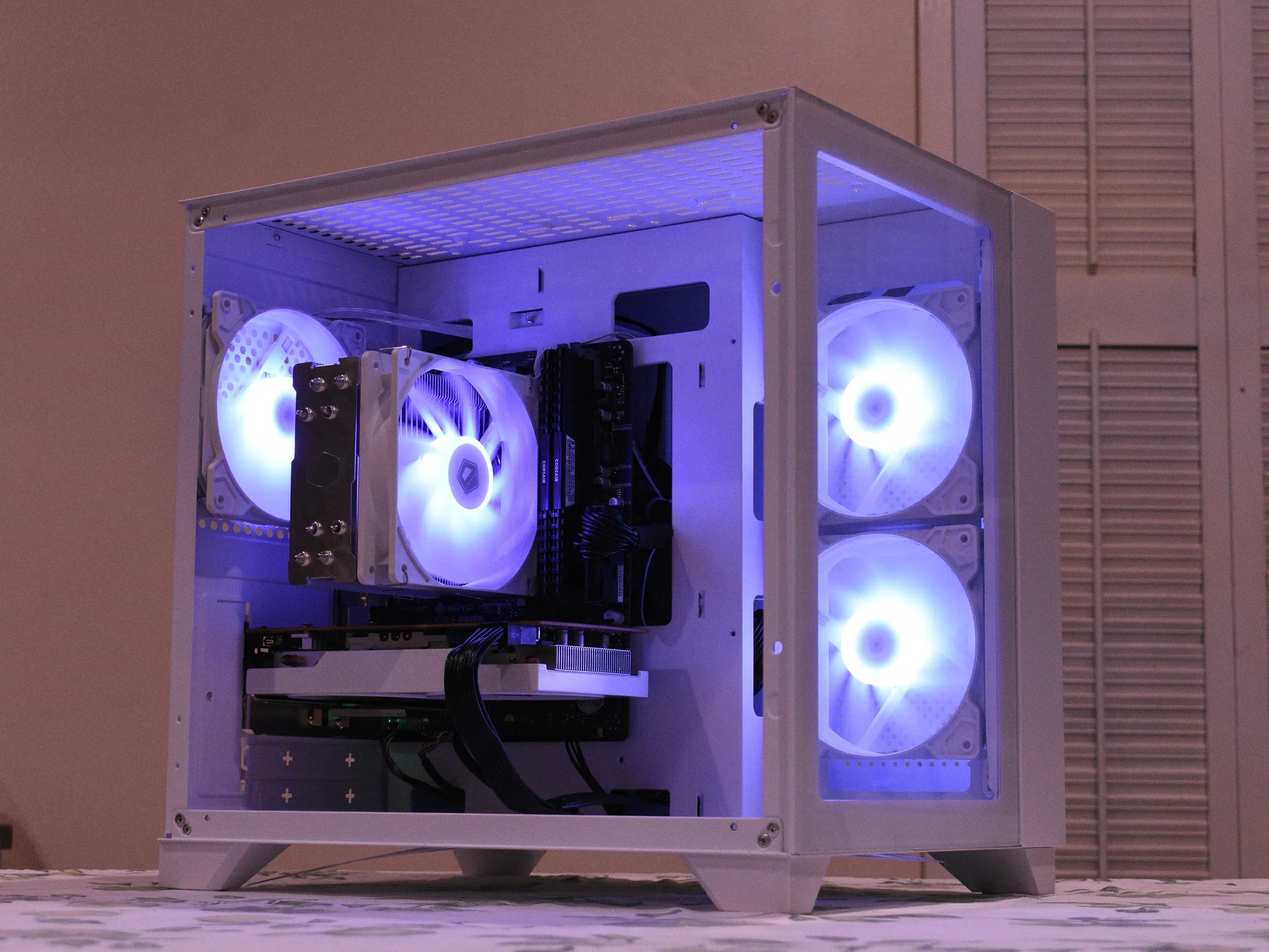 Gaming PC | Ryzen 5 3600 | RX 6600 8GB | 16GB DDR4 | 1TB nVME SSD | 1080p White Gaming PC RGB
