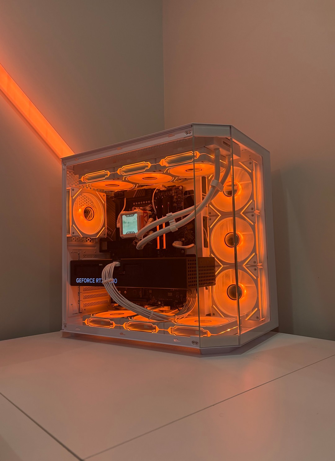 RTX 5080 | Ryzen 7 9800X3D | 64GB DDR5 RAM | 2TB SSD | Gaming PC