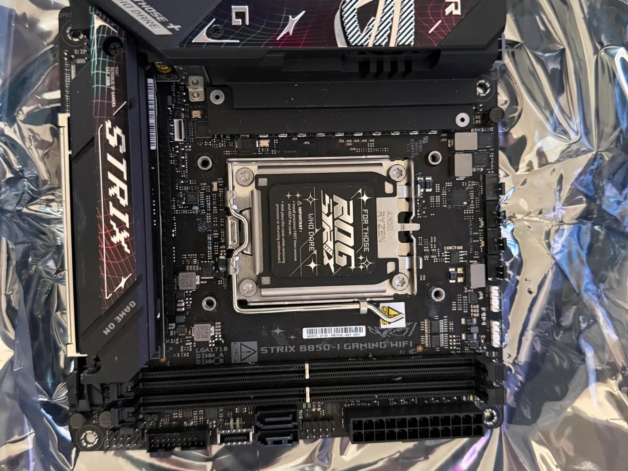 ROG STRIX B850-I GAMING WIFI
