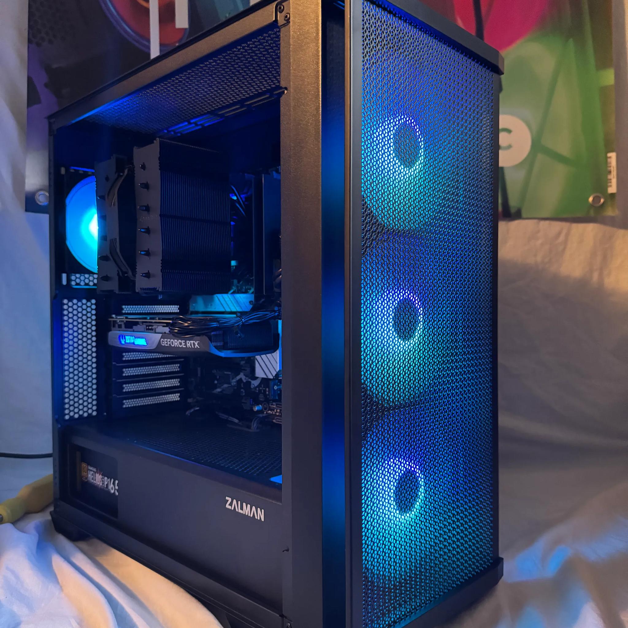 RTX 4070 Intel Core i9 12900k 32GB DDR5 1TB SSD Gaming PC