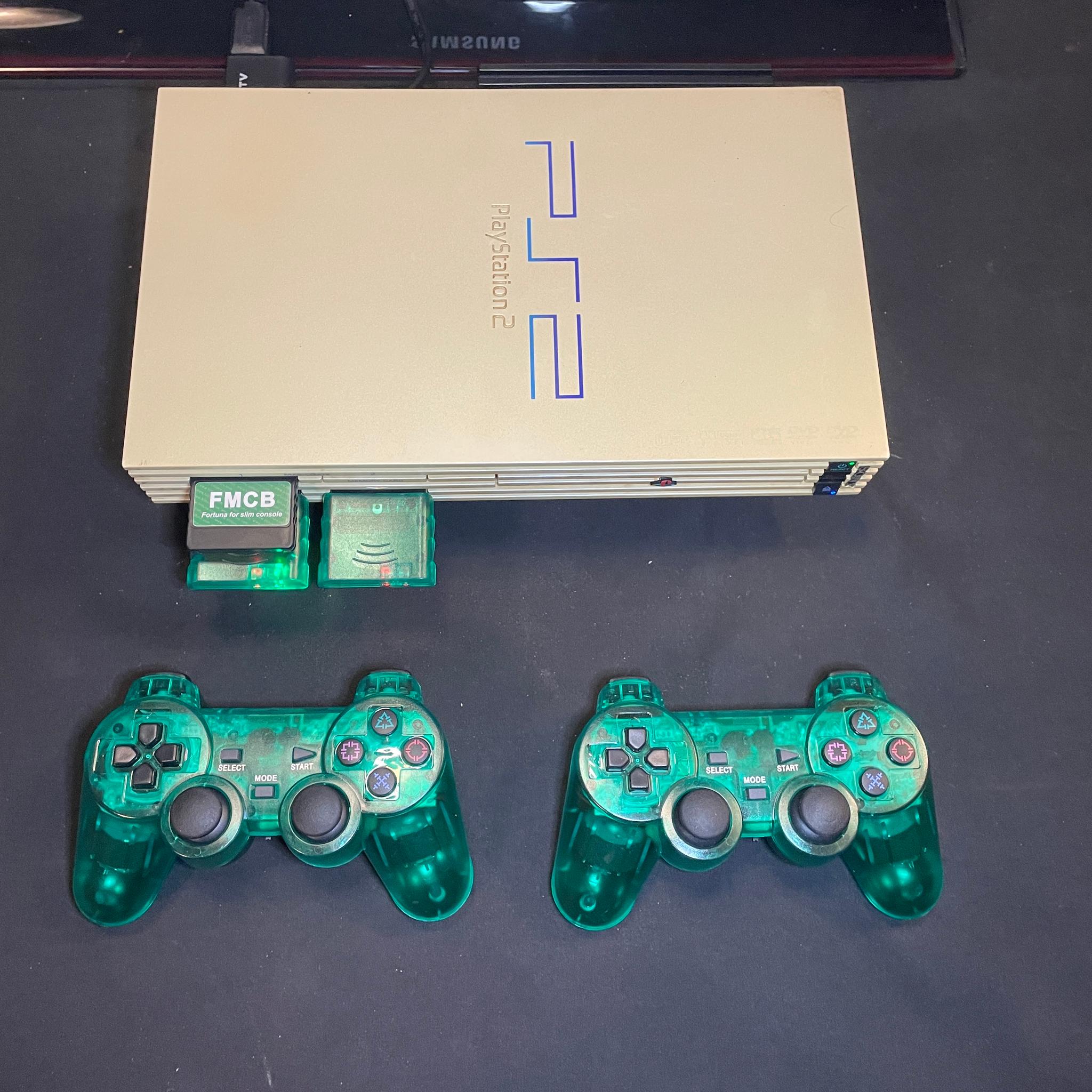 RARE Limited Edition White Reigion Unlocked Playstation 2 Ps2 4TB + Accessories