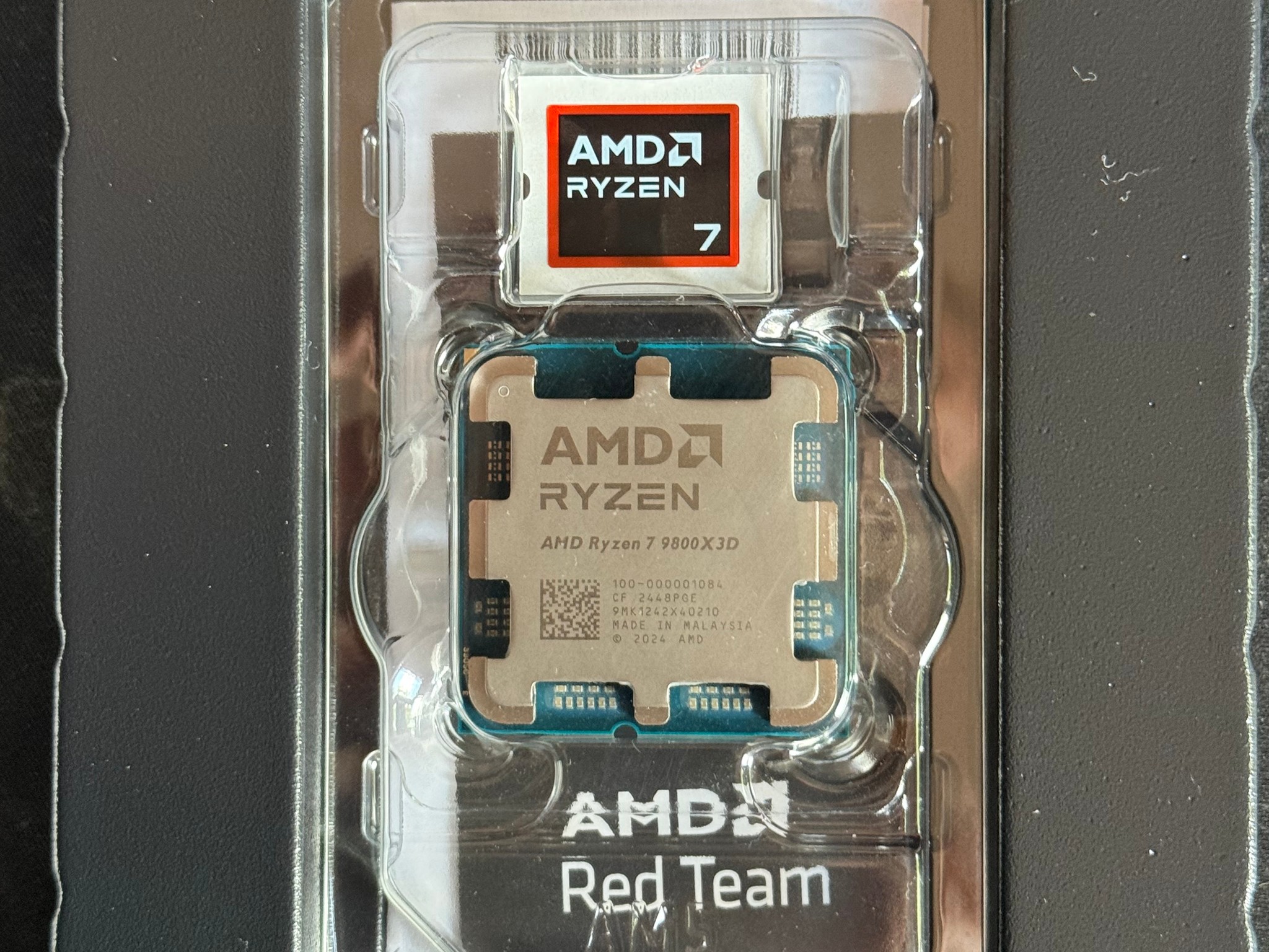AMD Ryzen 7 9800X3D
