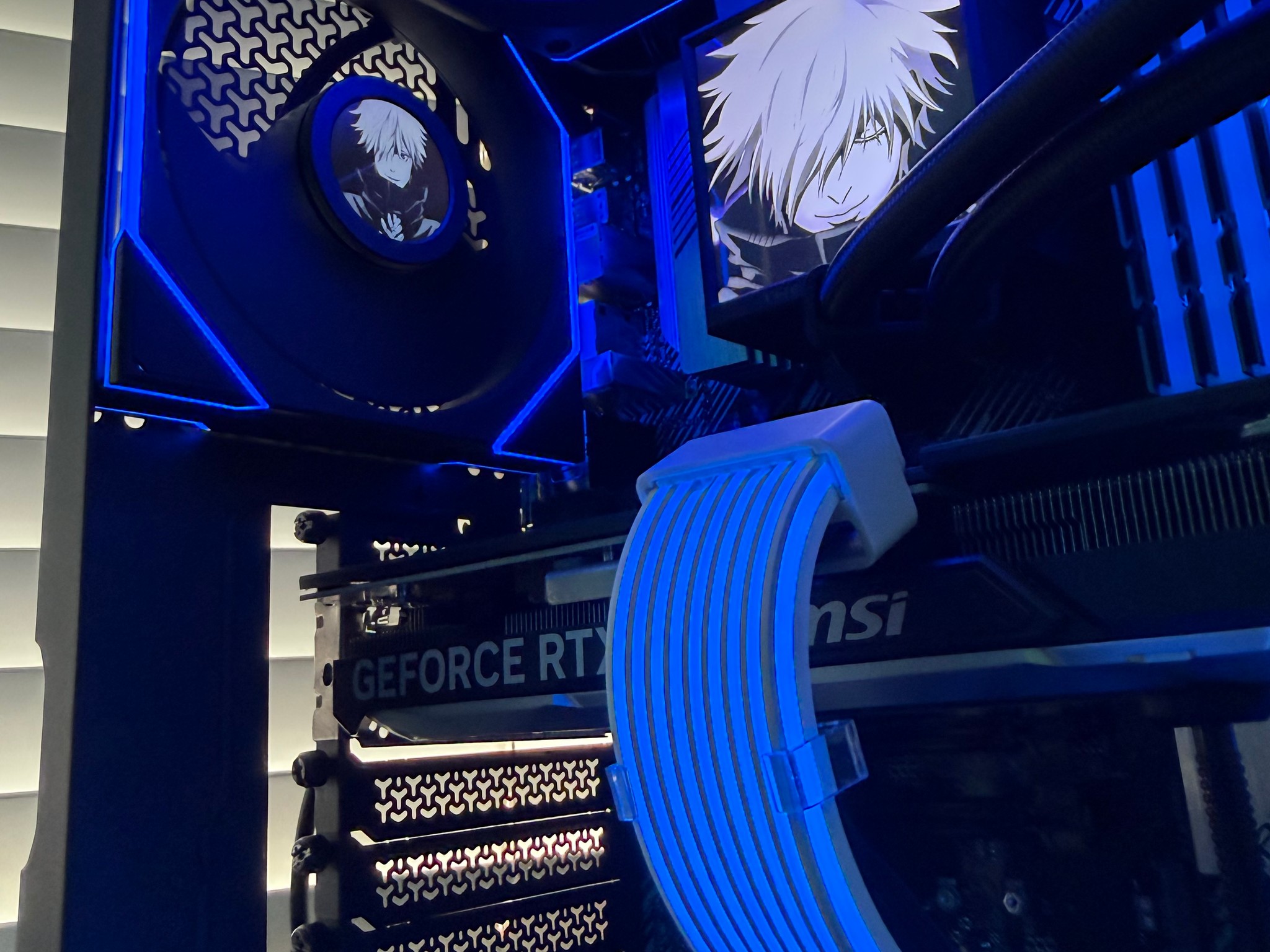 🎮 CUSTOM SHOWCASE GAMING PC | RTX 4070 + RYZEN 5 5600X3D