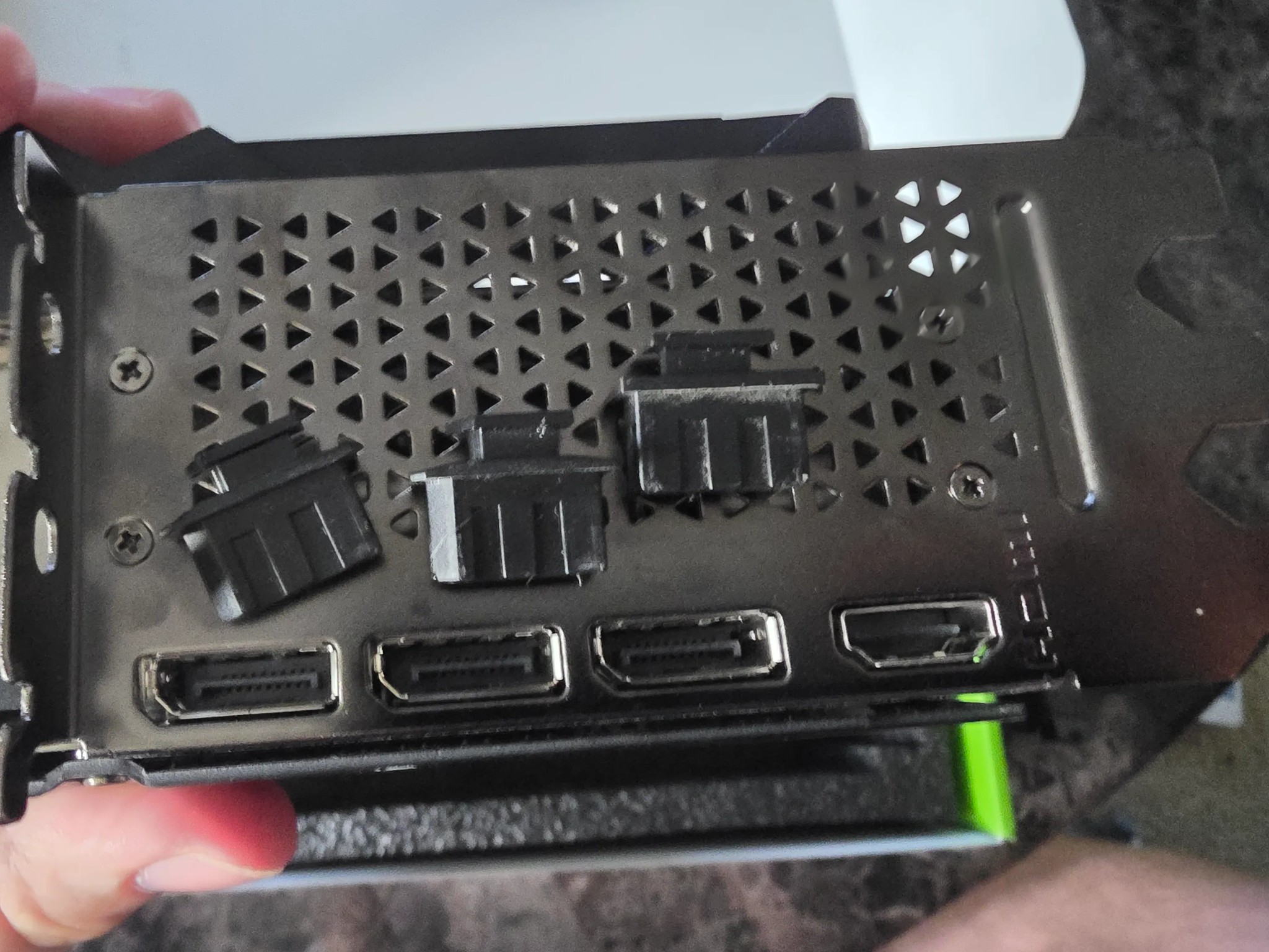 Pny 4090 24 gb - with microcenter protection policy