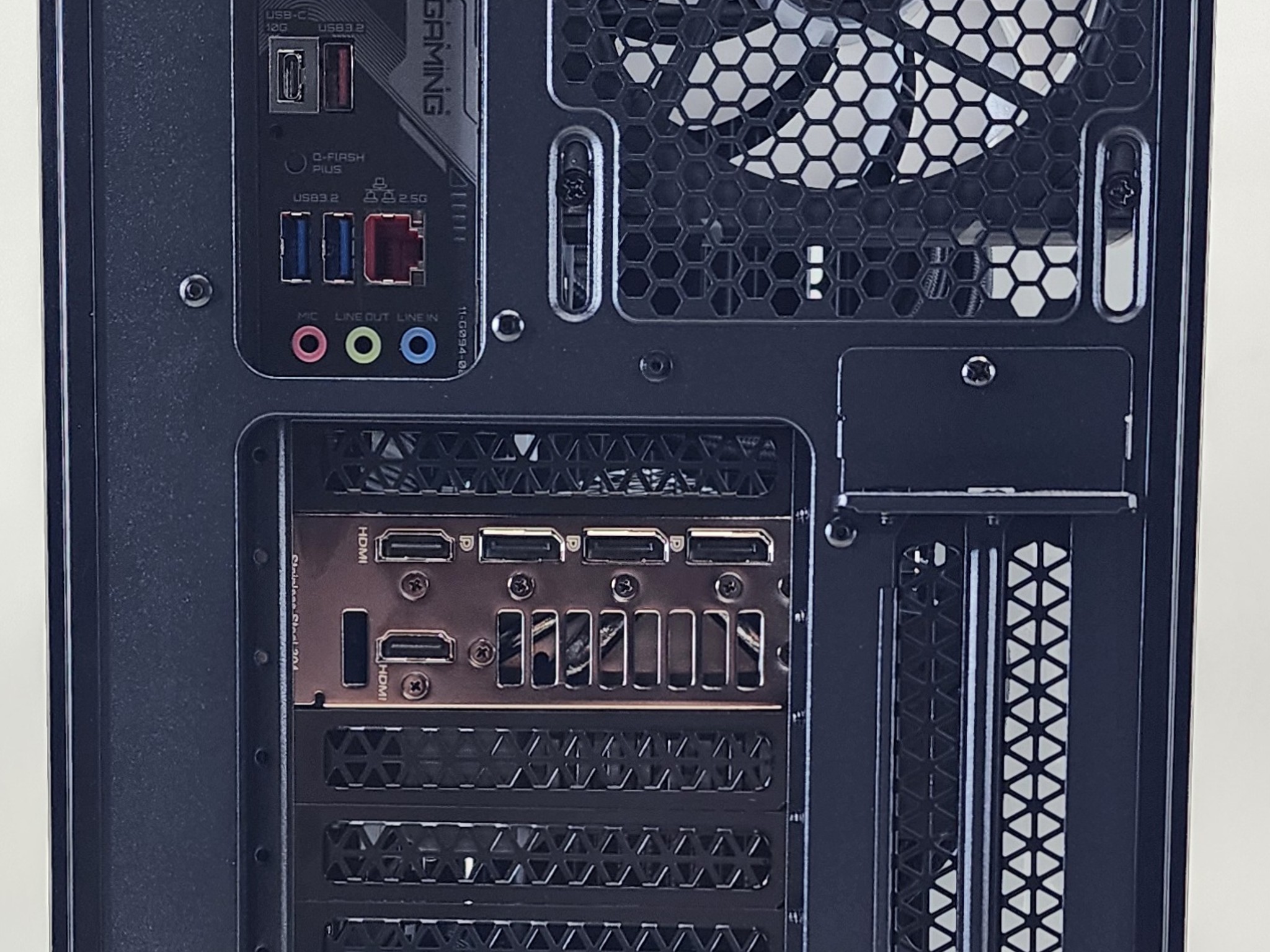 Gaming PC Ryzen 7 7700 32GB RAM 2TB SSD RTX 4080 SUPER 16GB Windows 11 Computer