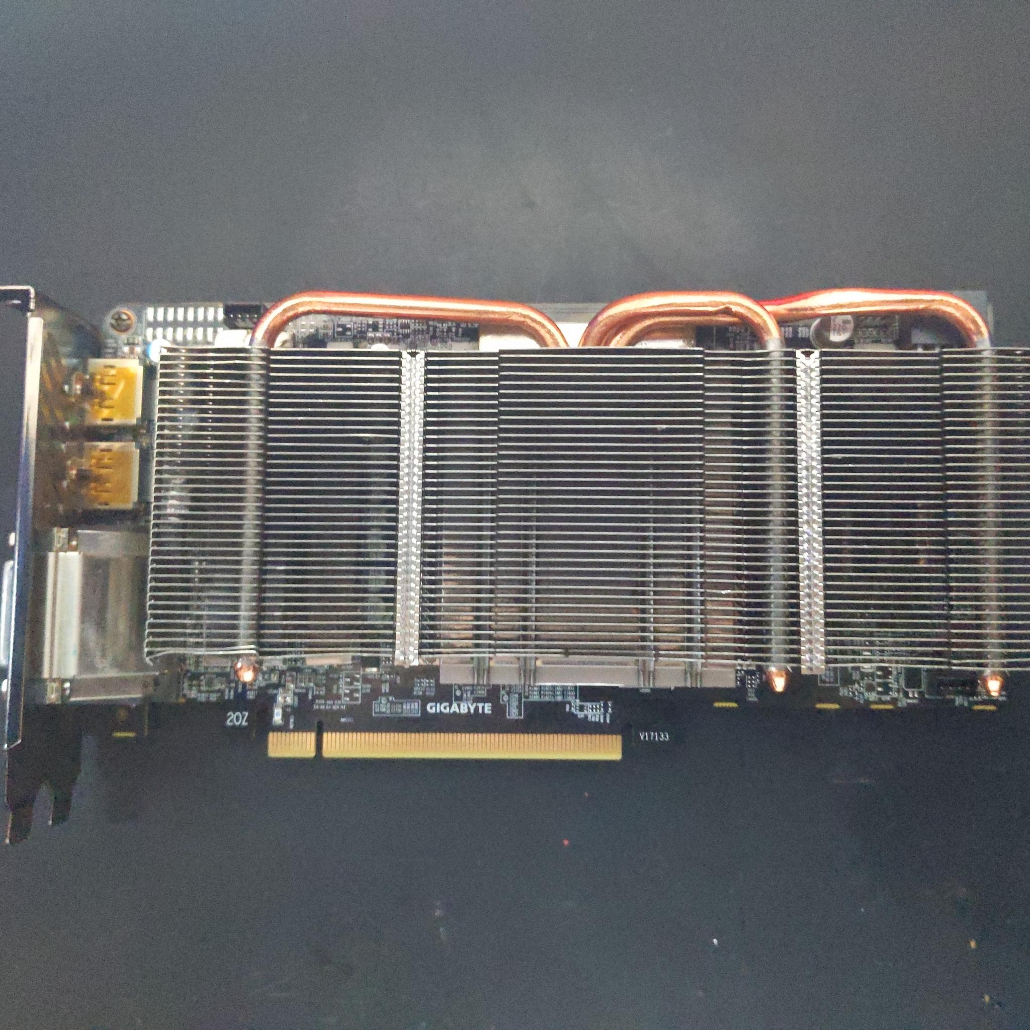 Gigabyte RX 590 (No shroud)