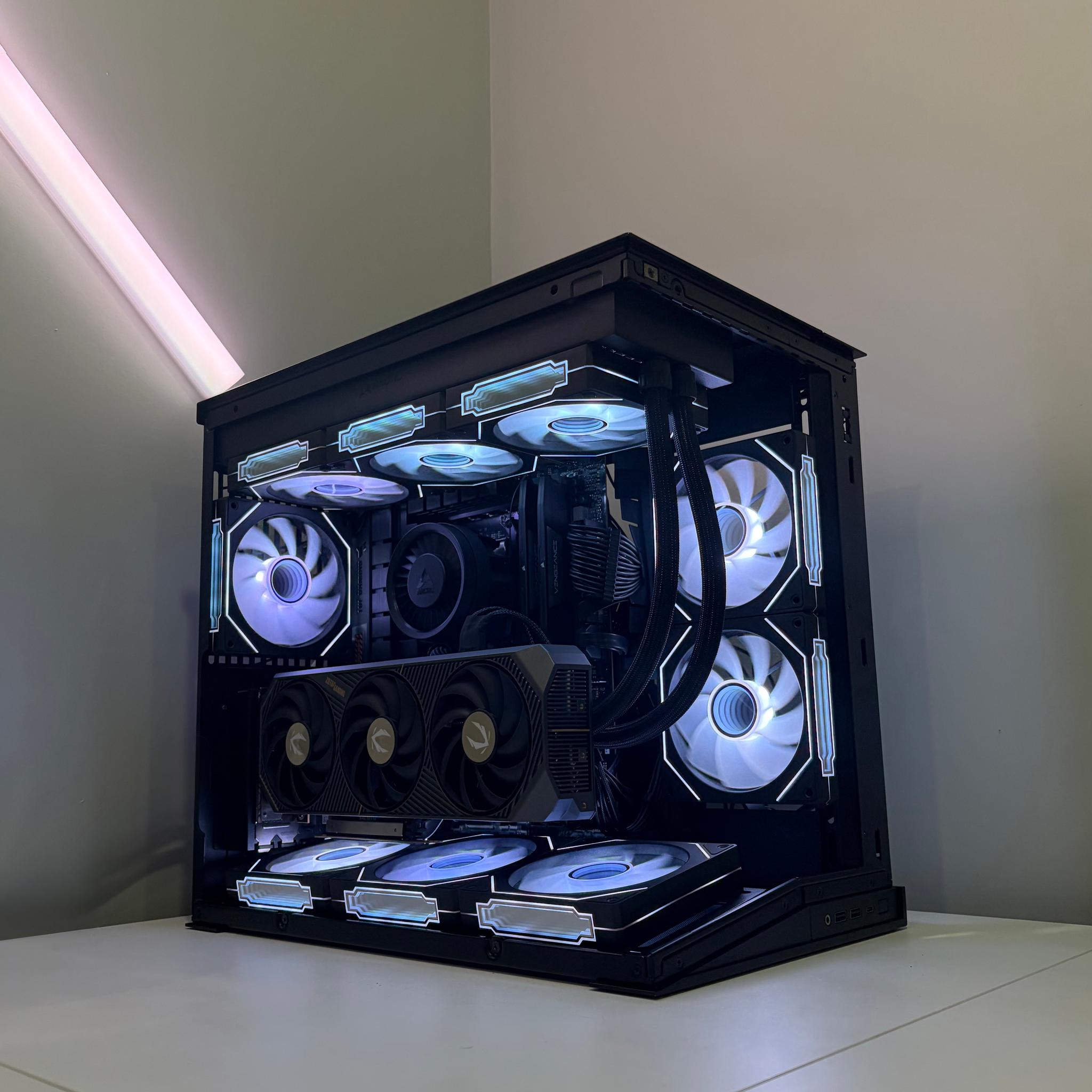 RTX 5070 Ti | Ryzen 7 9800X3D | 32GB DDR5 RAM | 2TB SSD | Gaming PC