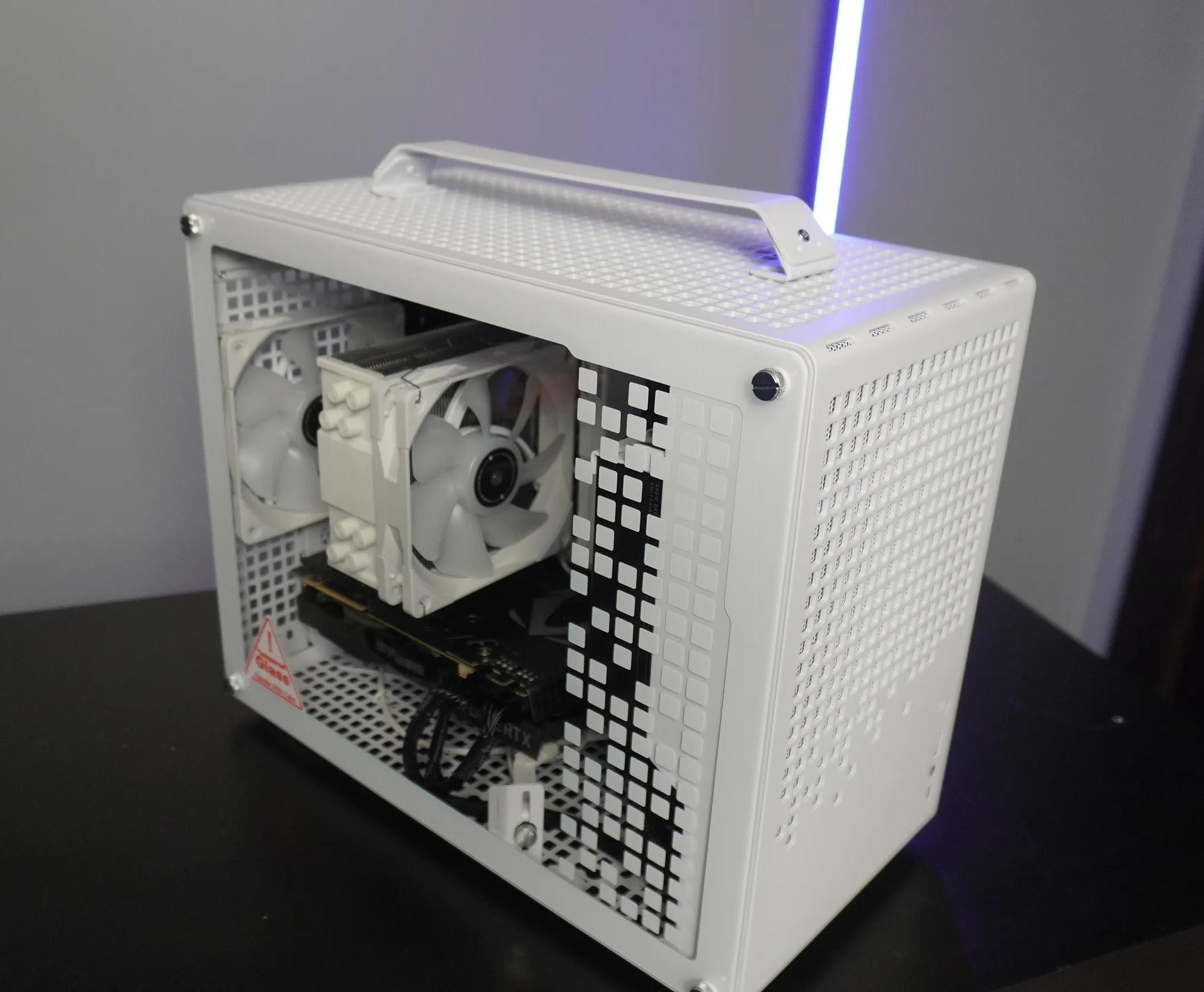 🤍AESTHETIC/PORTABLE🤍 RTX Machine 💚 RTX 2070 Super 8GB 🧡 Ryzen 5 5600 | 16GB RAM | 1TB NVME