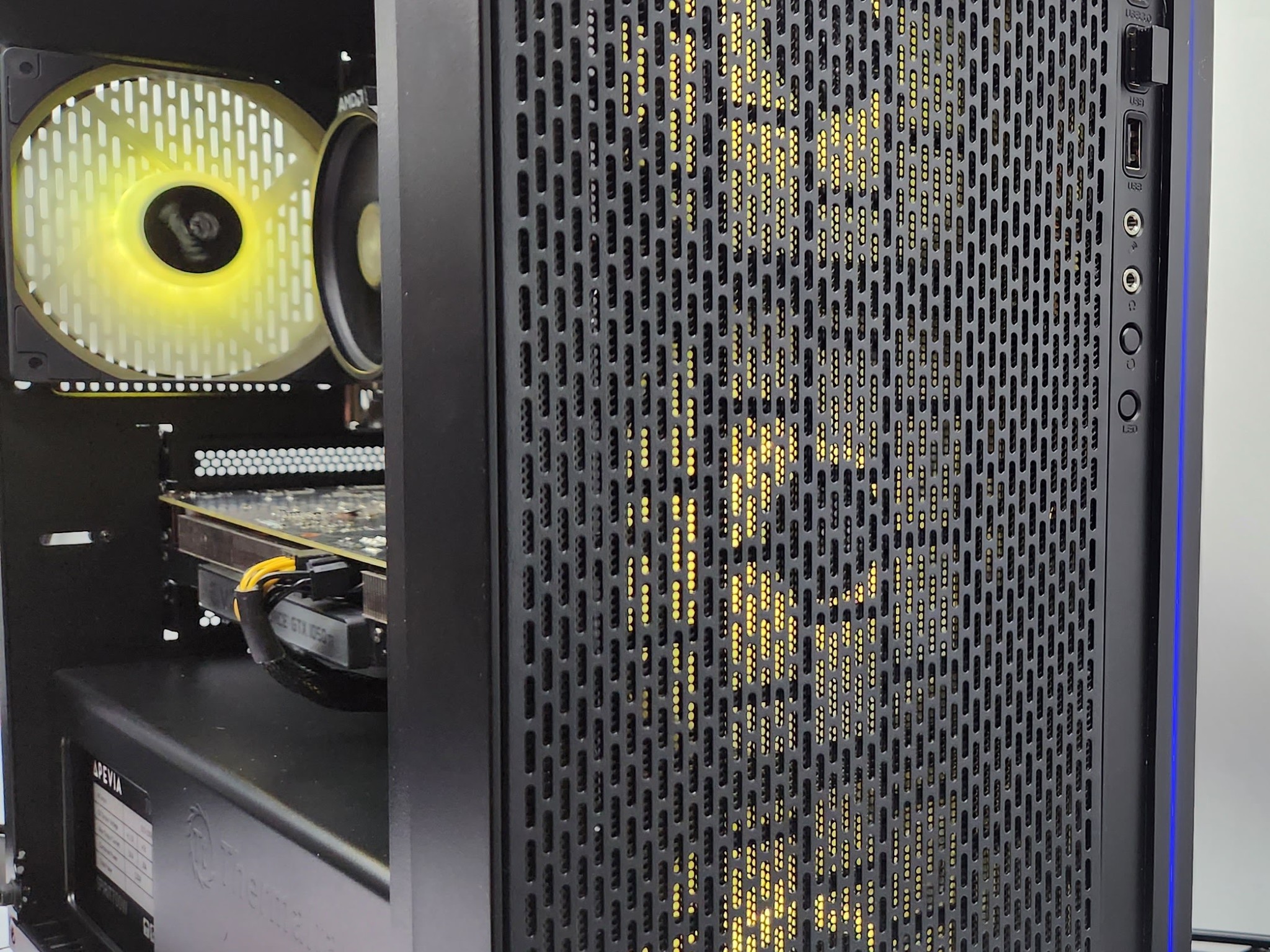 Balling on a Budget gaming PC. Ryzen 5 3600/ 16GB DDR4/ 1TB SSD/ GTX 1050 TI 