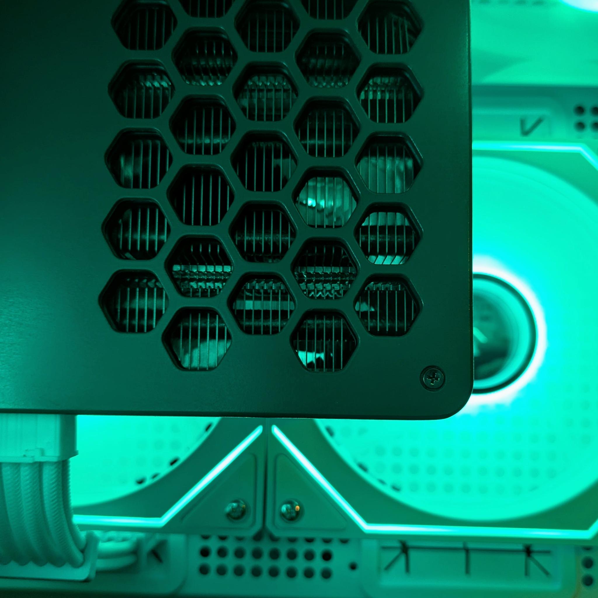 RTX 3080 Ti & 7500f - "The Marble 7 PC for 1440p High to Ultra Gaming" - 32GB ram- 1TB NVME SSD