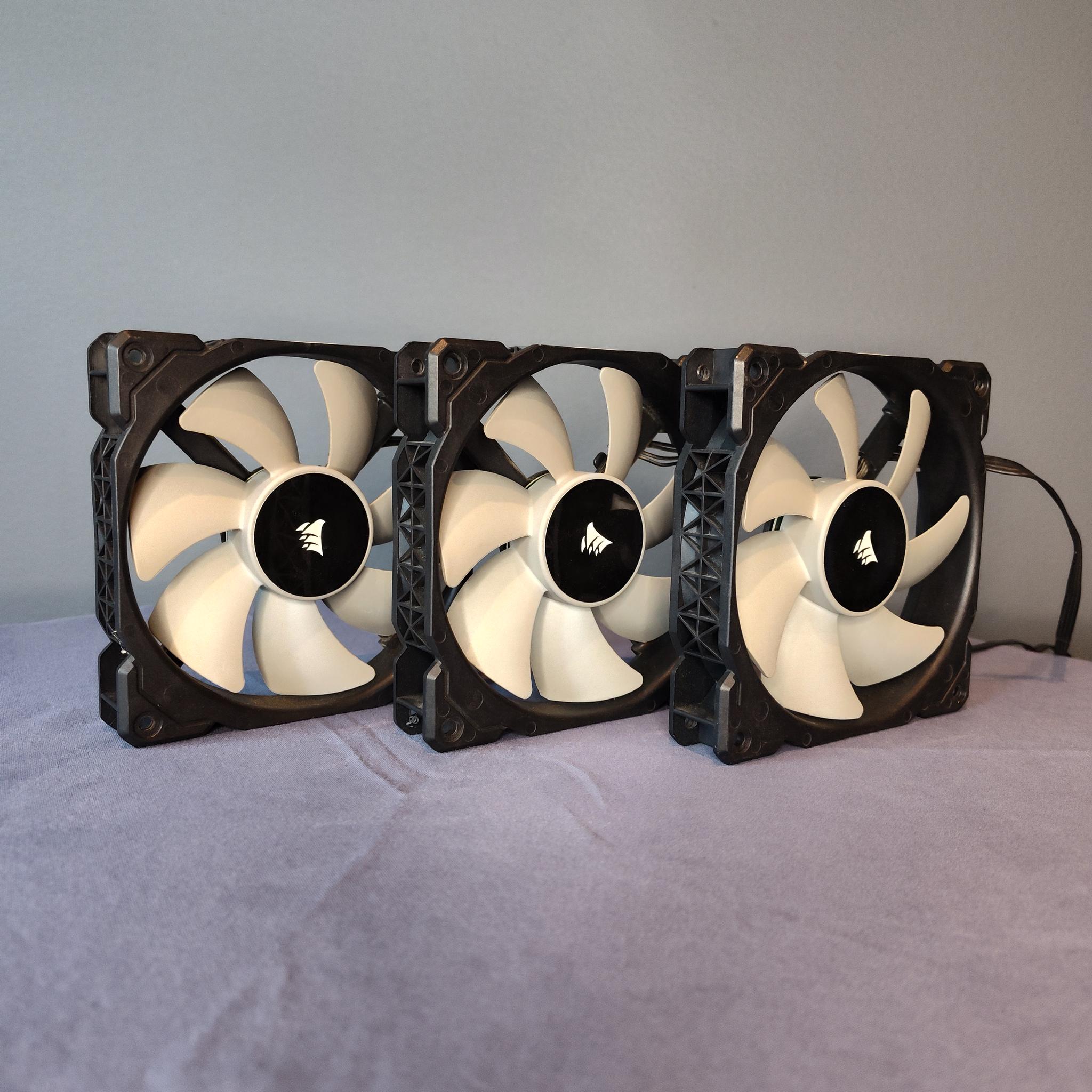 Various 120mm Case Fans New and Used 14 Total Fans
