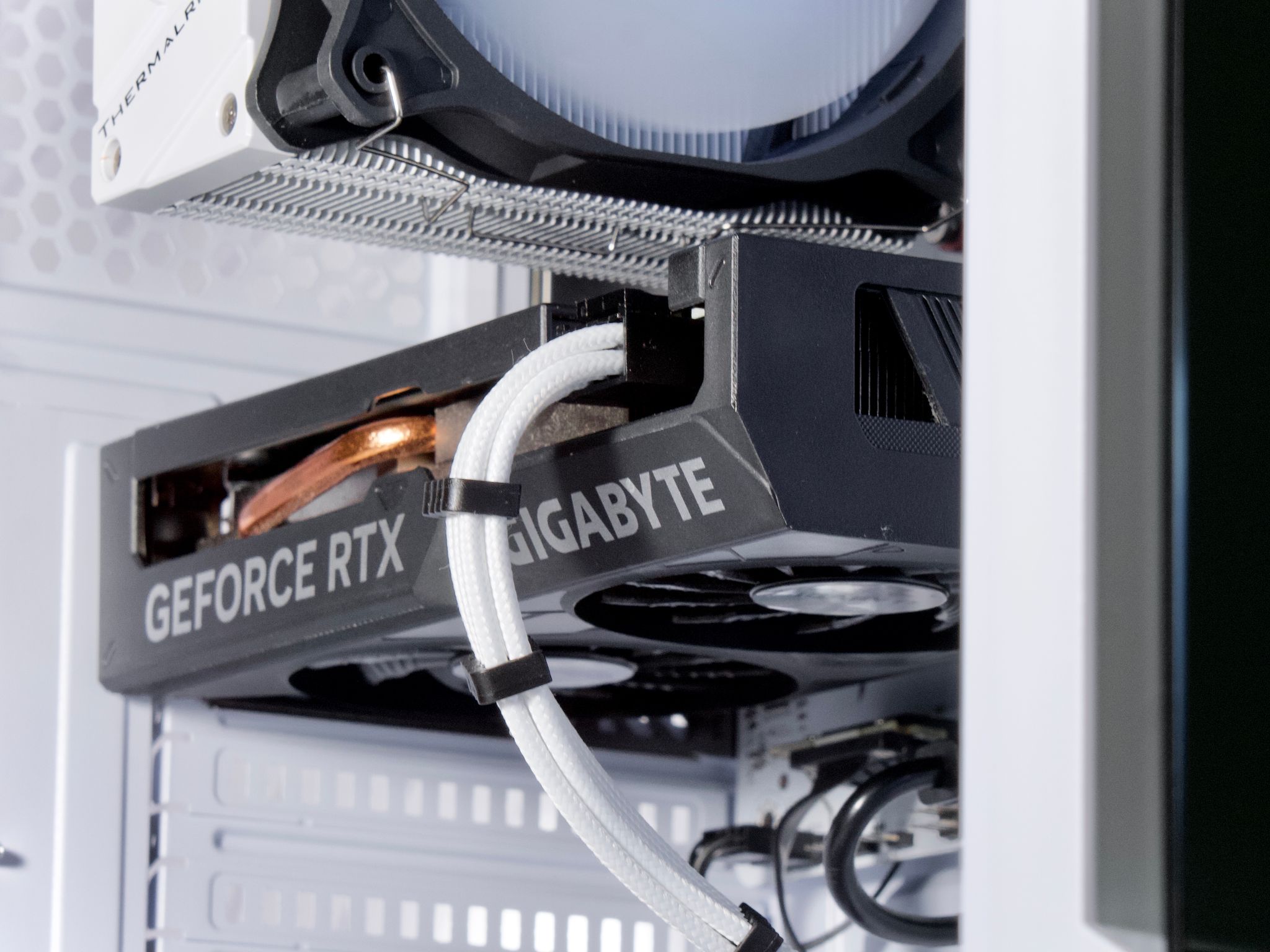 🔥 RTX 4060 8GB + Ryzen 5 5500 | 16GB DDR4 | 1TB NVMe | WiFi/BT | 1080p/1440p Gaming PC | $760