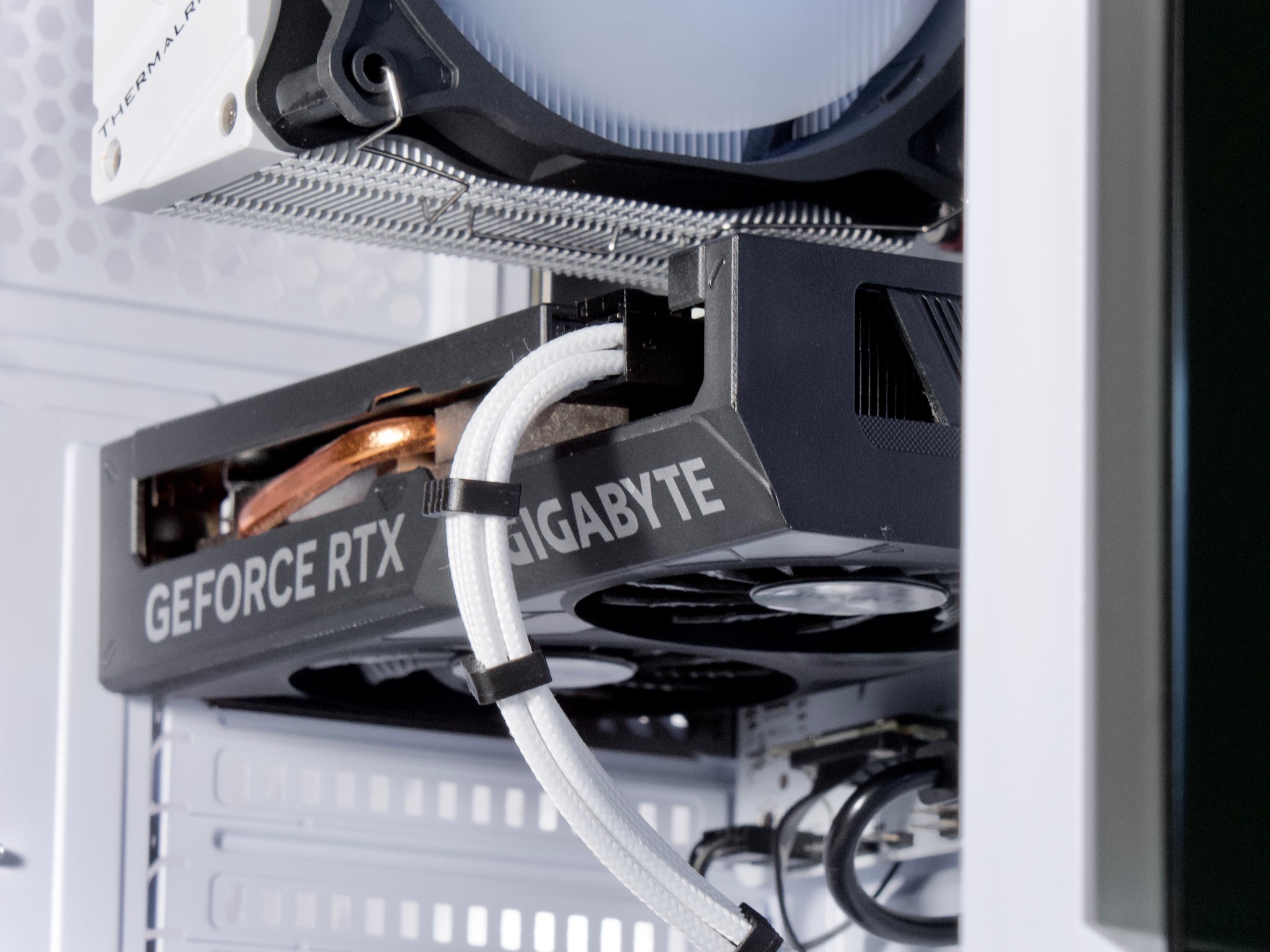 🔥 RTX 4060 8GB + Ryzen 5 5500 | 16GB DDR4 | 1TB NVMe | WiFi/BT | 1080p/1440p Gaming PC | $760