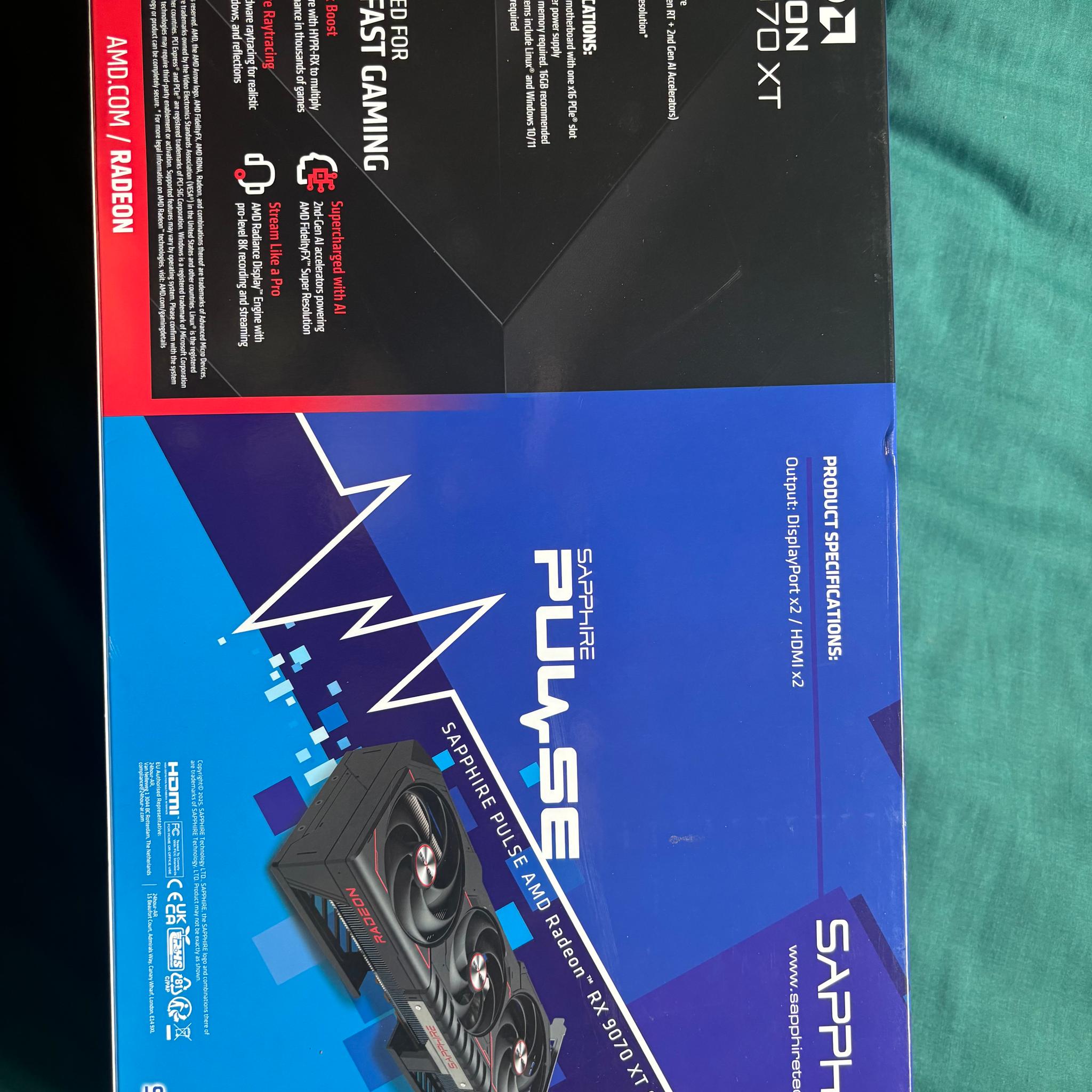 Sapphire Pulse AMD Radeon 9070 XT