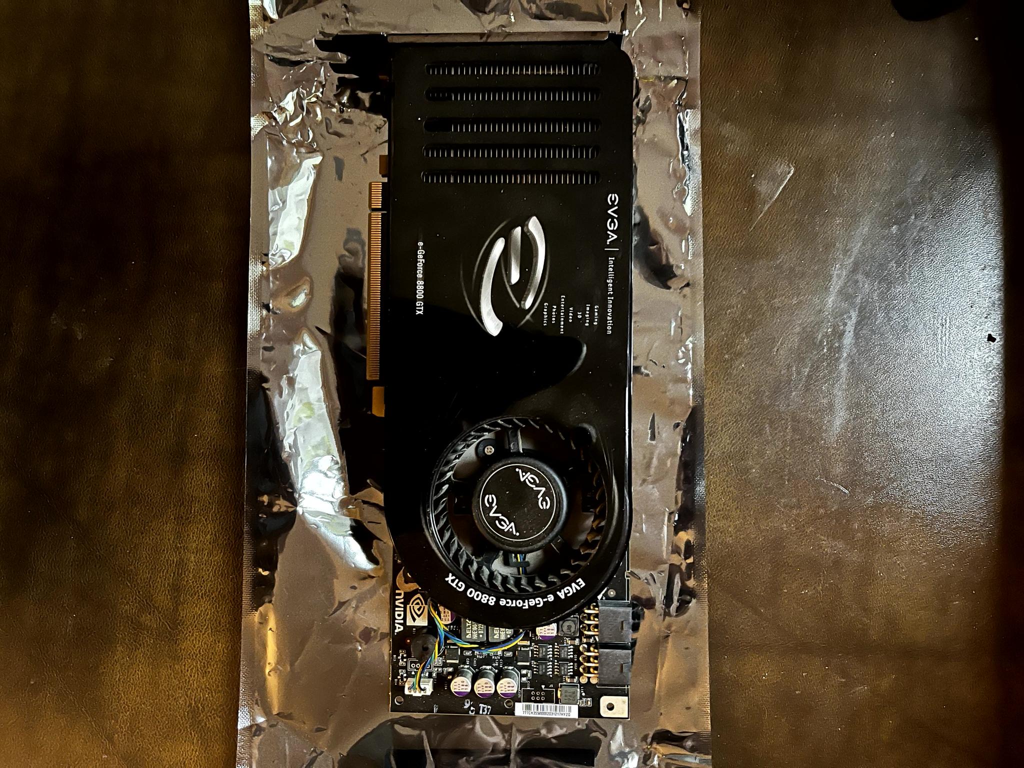 EVGA e-GeForce 8800 GTX and EVGA GTX 750Ti FTW retro GPUs
