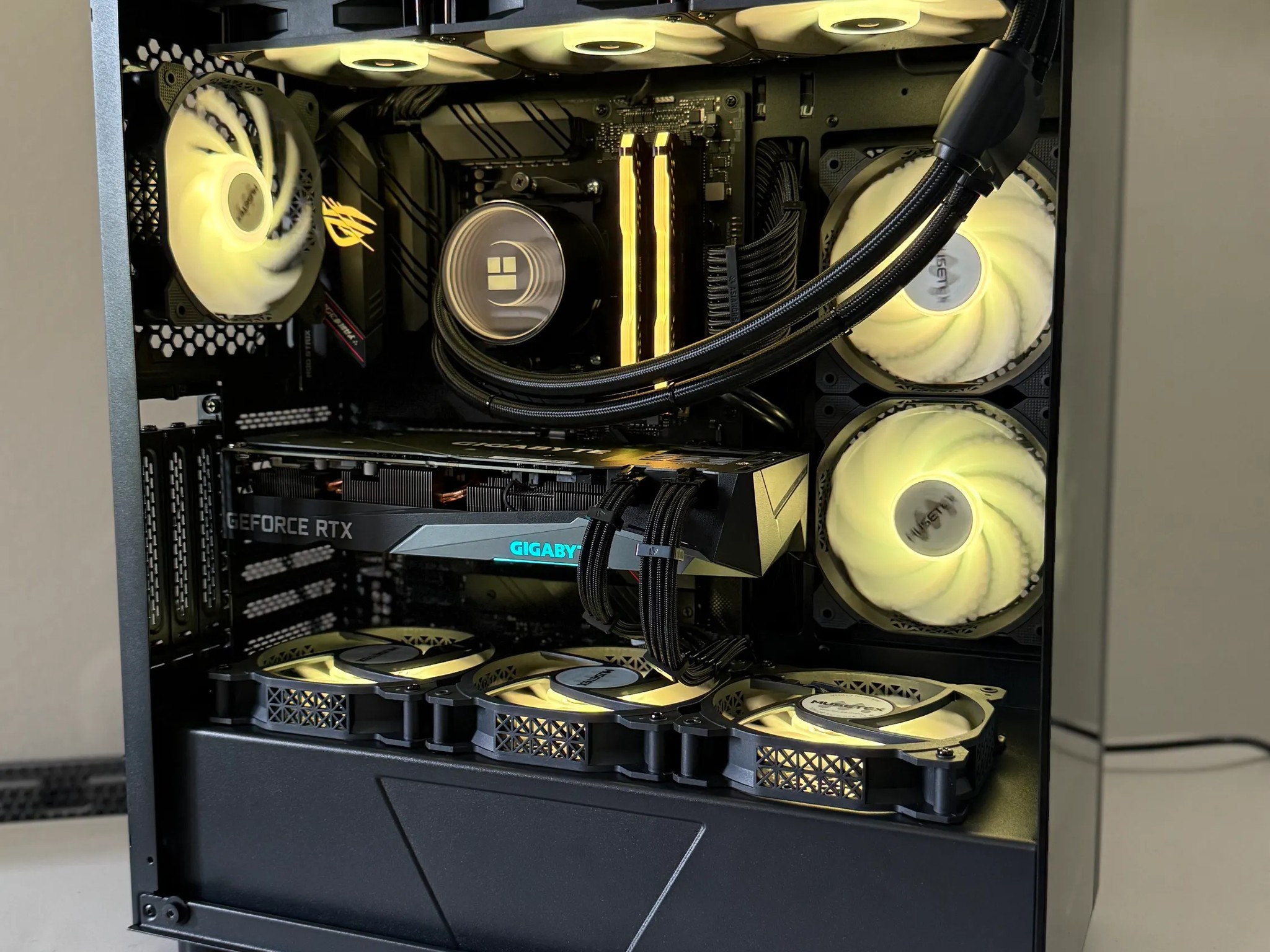 Amazing Gaming PC! Ryzen 7 5800x/RTX 3070