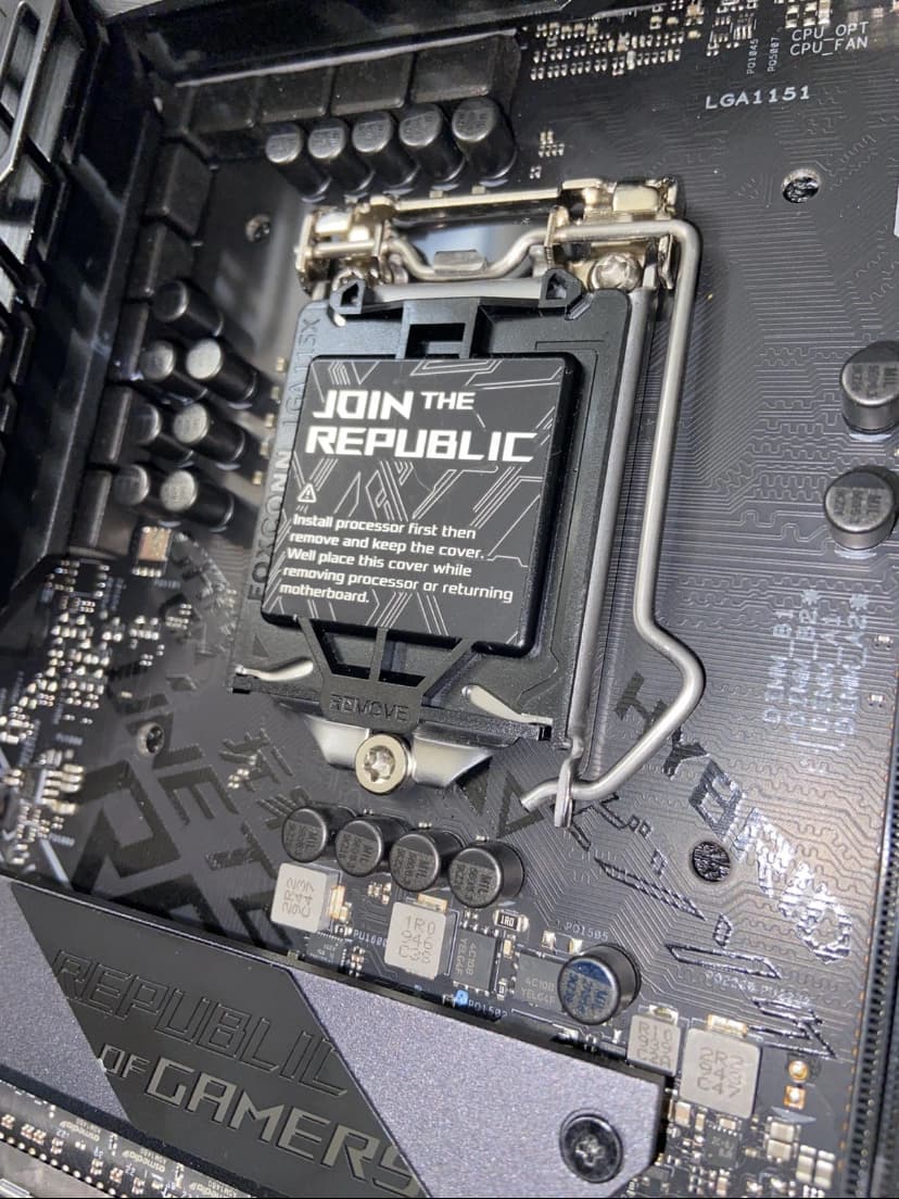 ASUS ROG STRIX Z390-E GAMING Motherboard