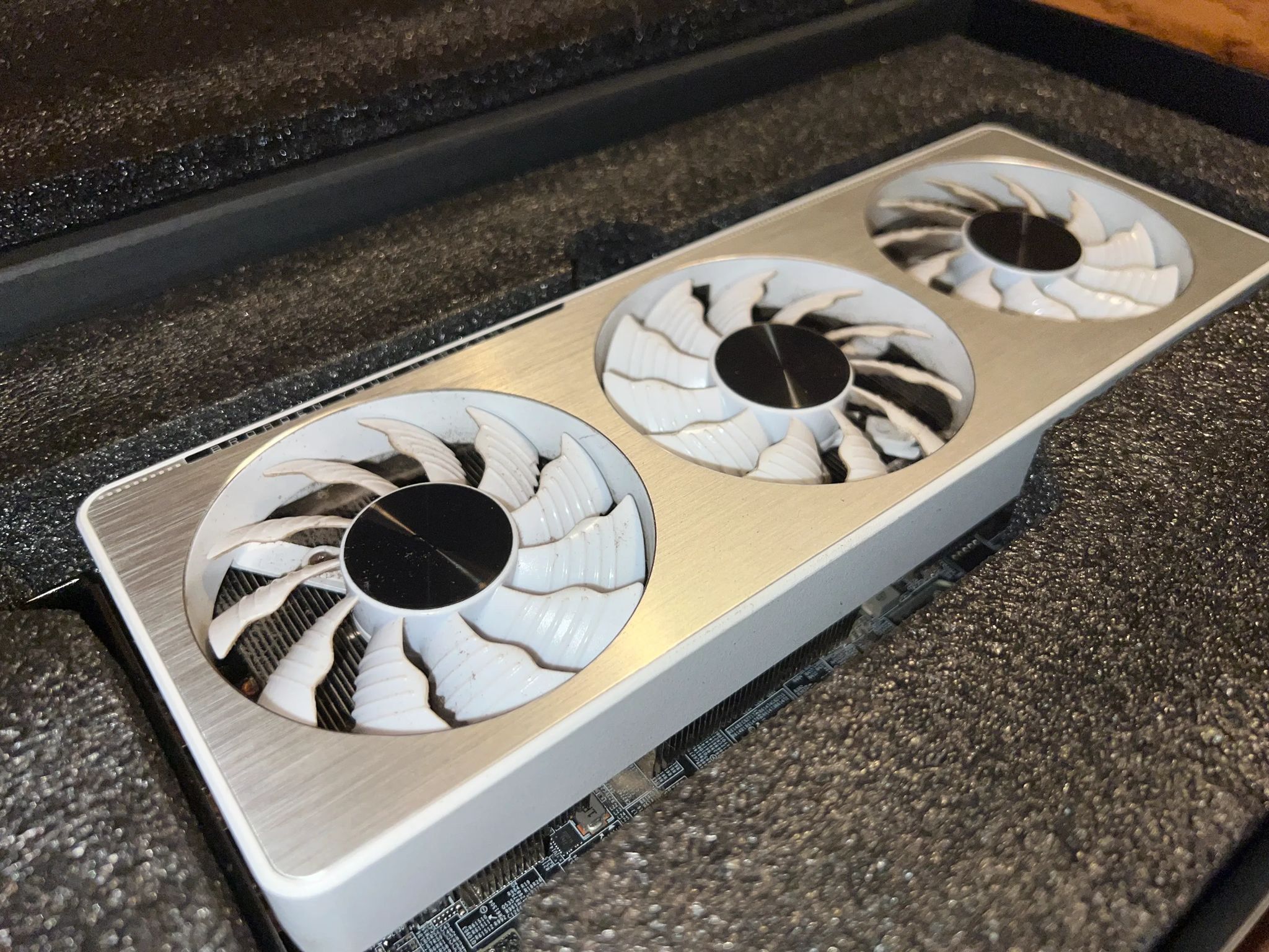 GIGABYTE RTX 3070 Vision OC 8GB GDDR6 (Rev. 2.0)
