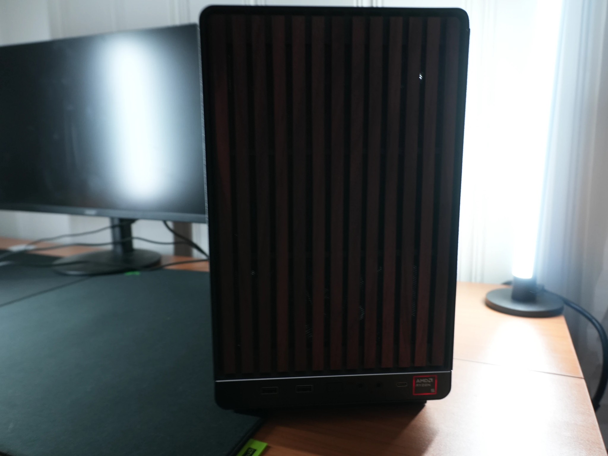 NEW Ultra Small Gaming PC - AMD Ryzen 9600X - AMD Radeon RX 9060 XT 16GB - 16GB DDR5