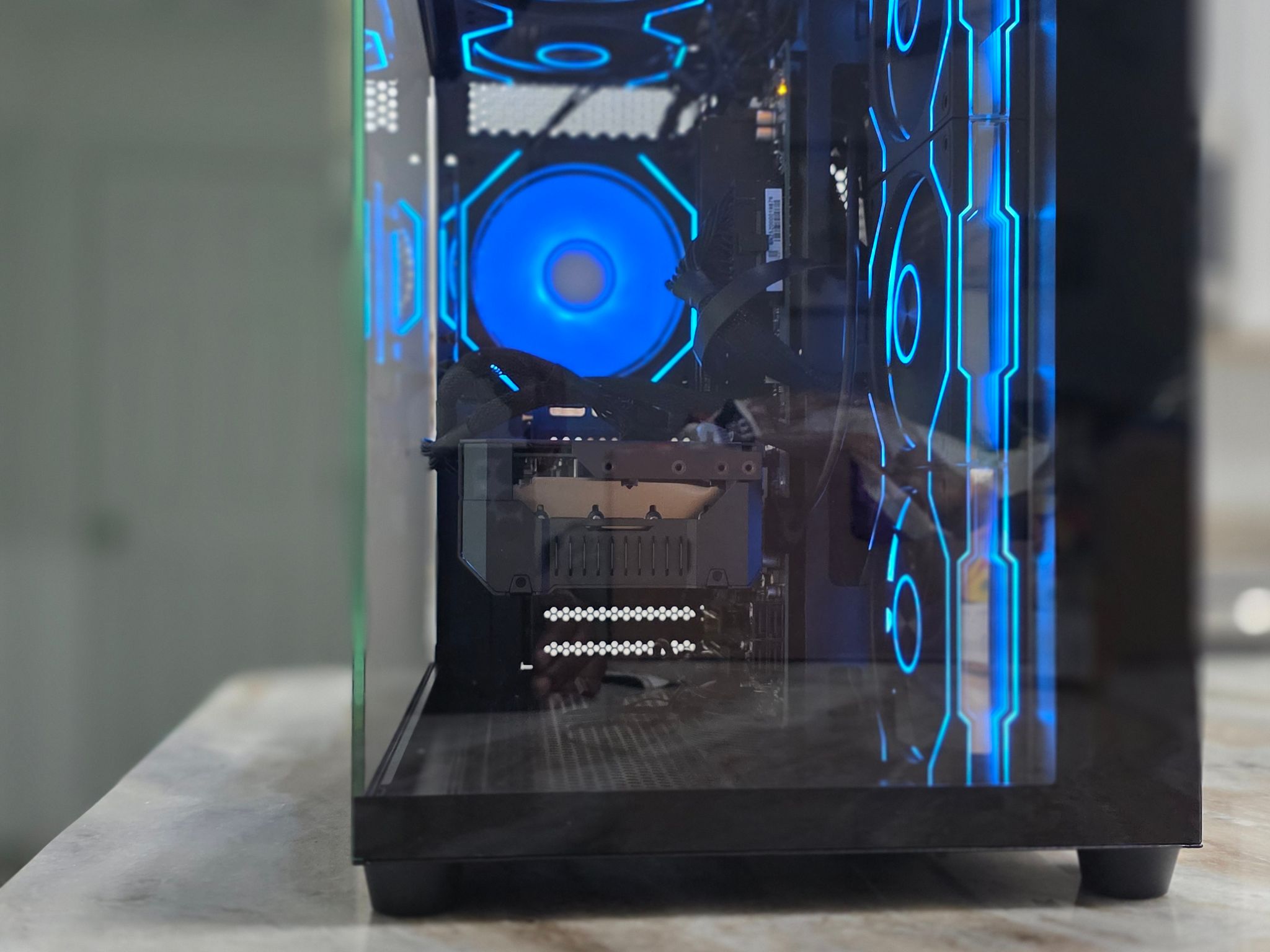 ArcadiaX NEW Gaming PC – Core Ultra 5 245T / RTX 4060 Ti / 16GB DDR5