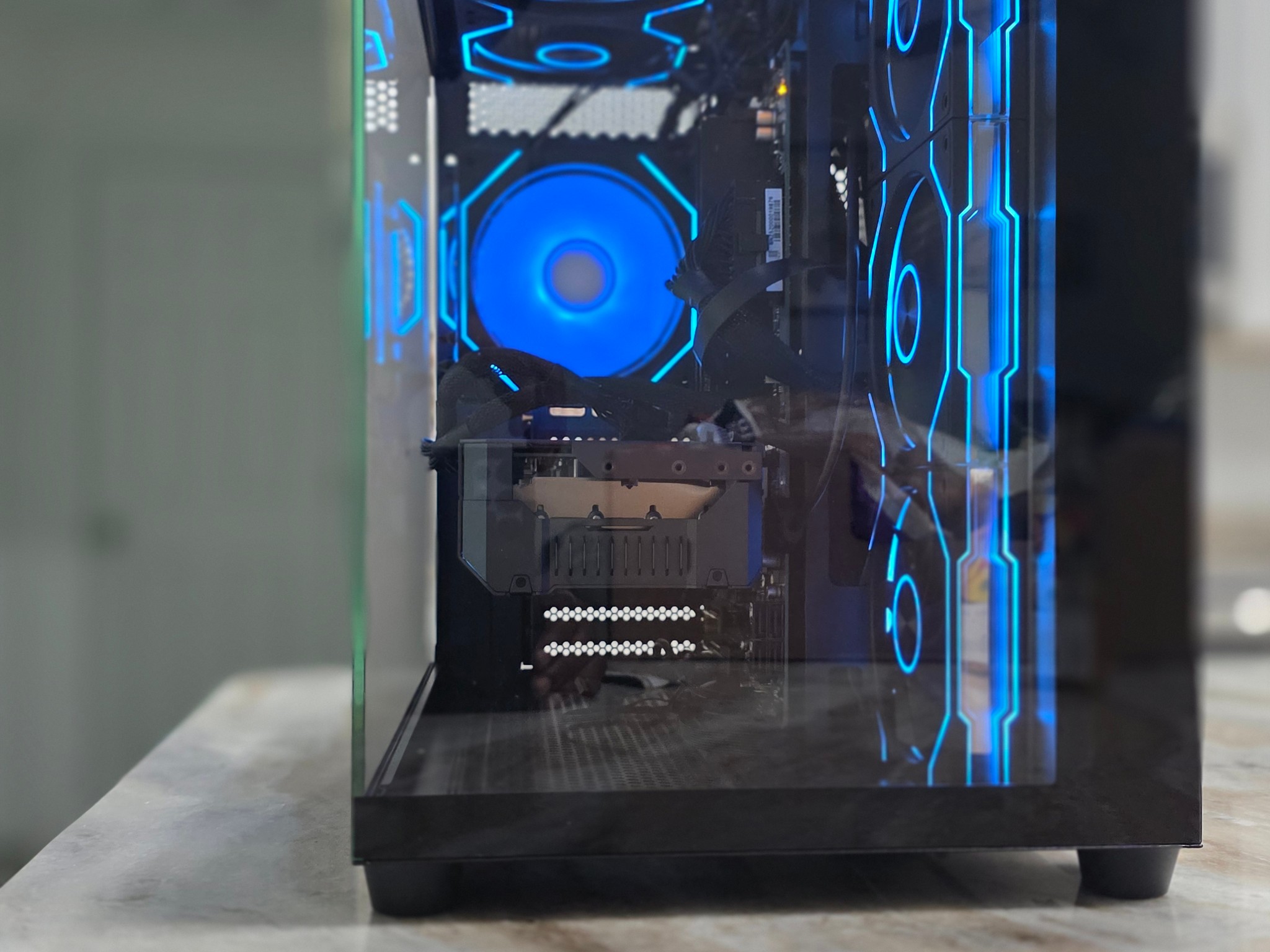 ArcadiaX NEW Gaming PC – Core Ultra 5 245T / RTX 4060 Ti / 16GB DDR5