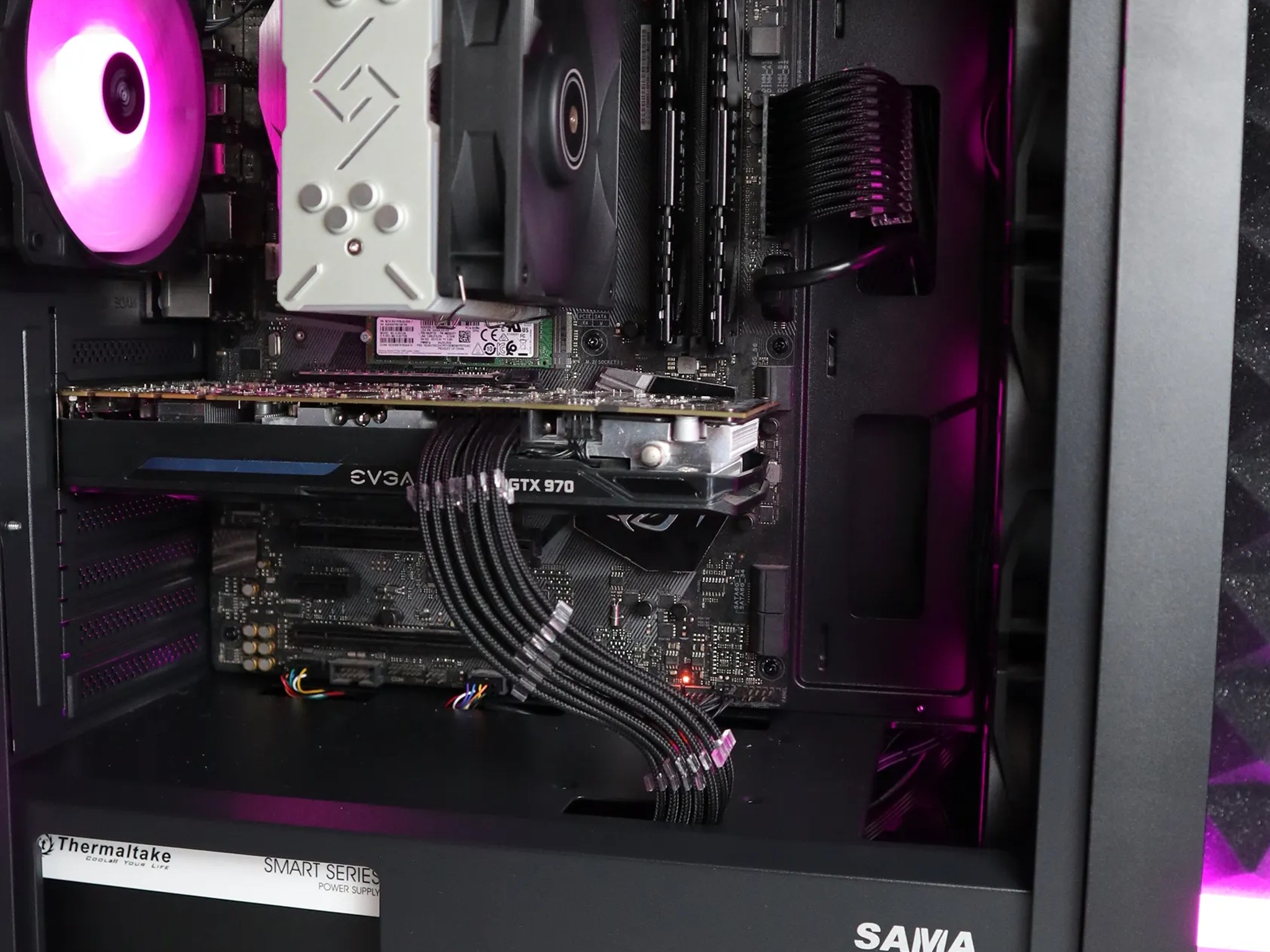 Castle | Ryzen 7 1700X/GTX 970