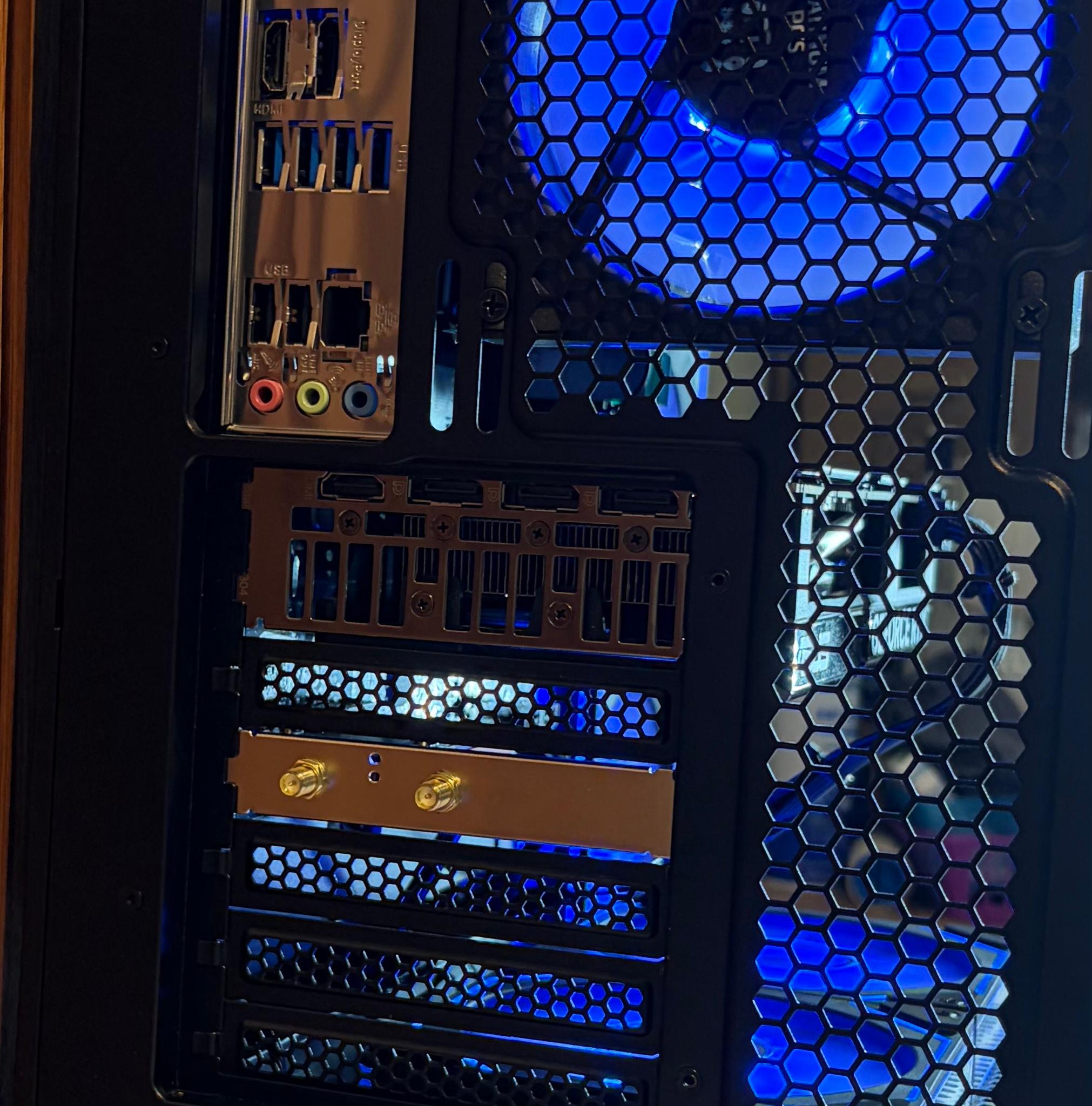 RTX 4060 TI 16GB | RYZEN 7 5700G | 32GB DDR4 |  2TB NVME | 360MM AIO