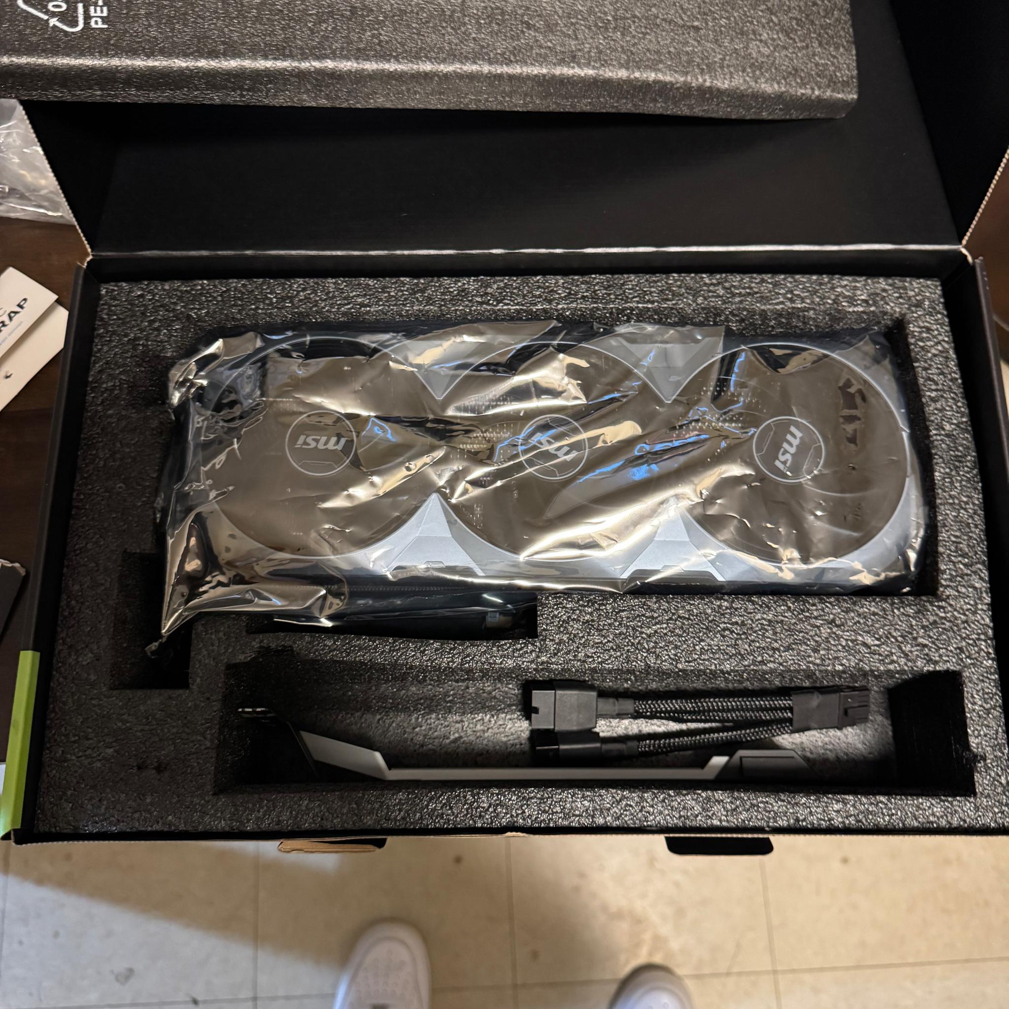 🚀 FOR SALE: MSI GeForce RTX 4080 SUPER 16GB – Like New, In Box 🚀