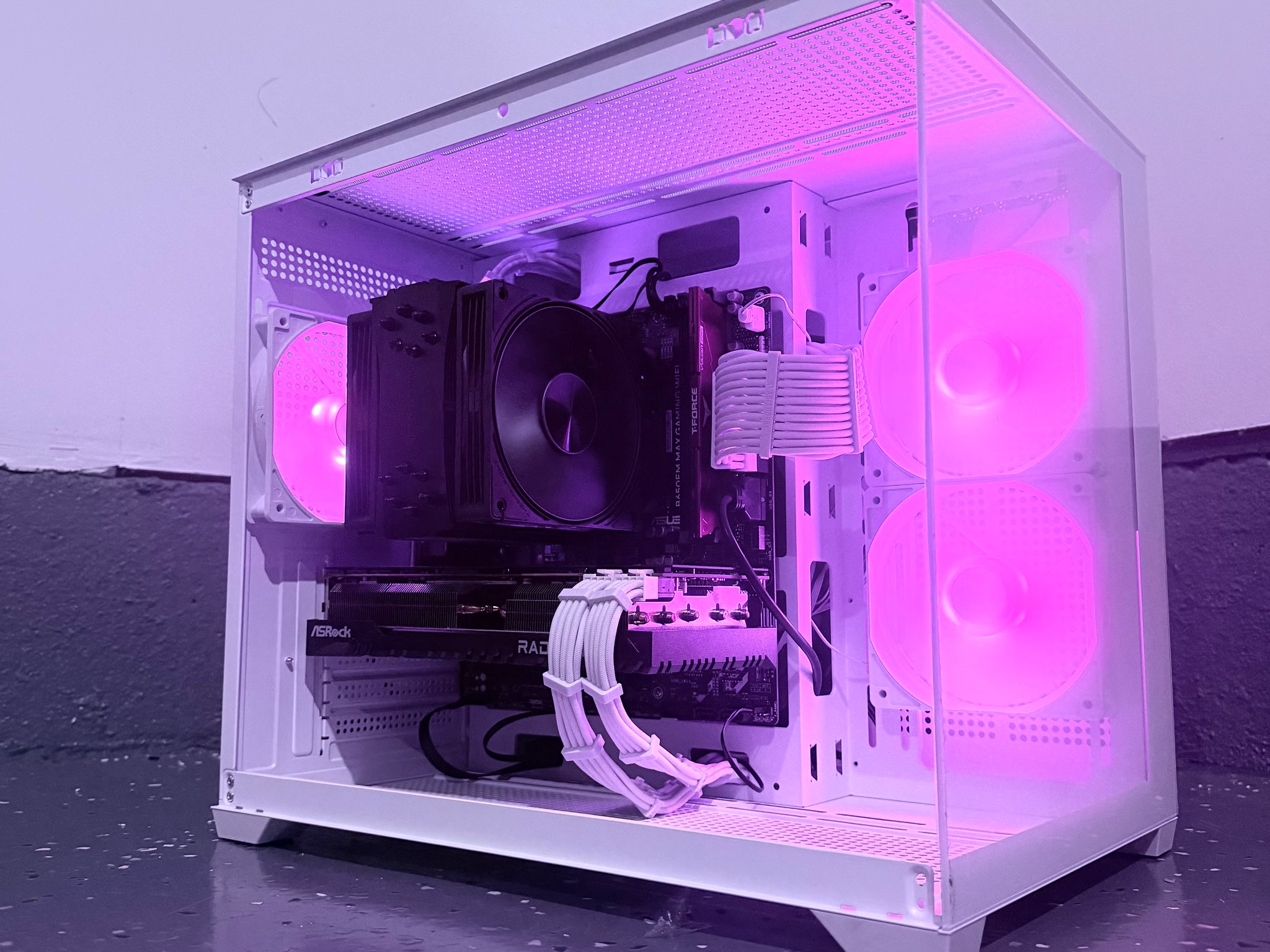 🌈"Glacial Shadow"⚪️ | 1440p Gaming | RX 7700 16GB | Ryzen 7 8700F | 16GB DDR5 | 1TB SSD | Free Ship