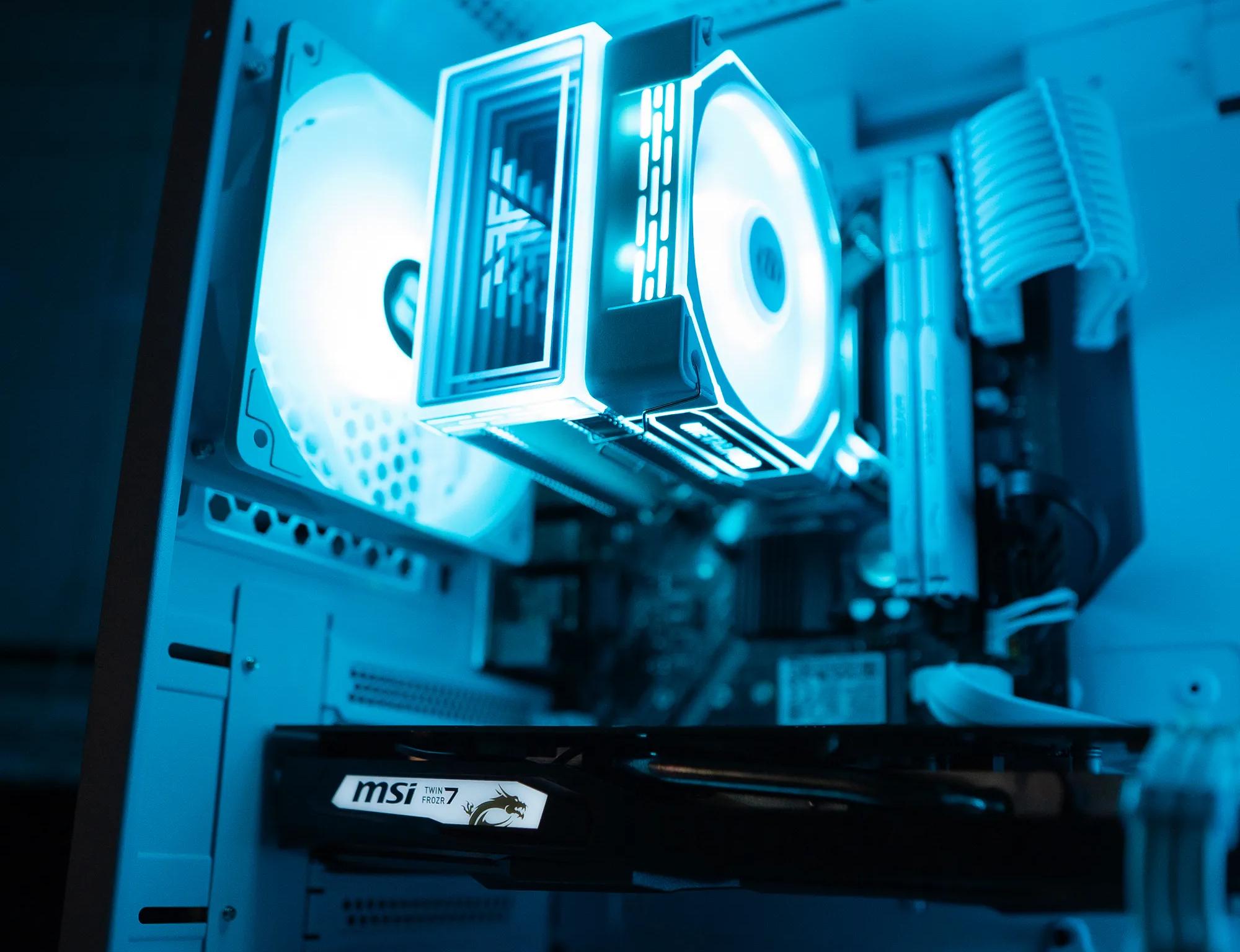 ❄️🌨 | GTX 1650 | INTEL i5 3470 | 16GB DDR3 RAM | 256GB NVME + 1TB HDD | Arctic Freeze 4.0