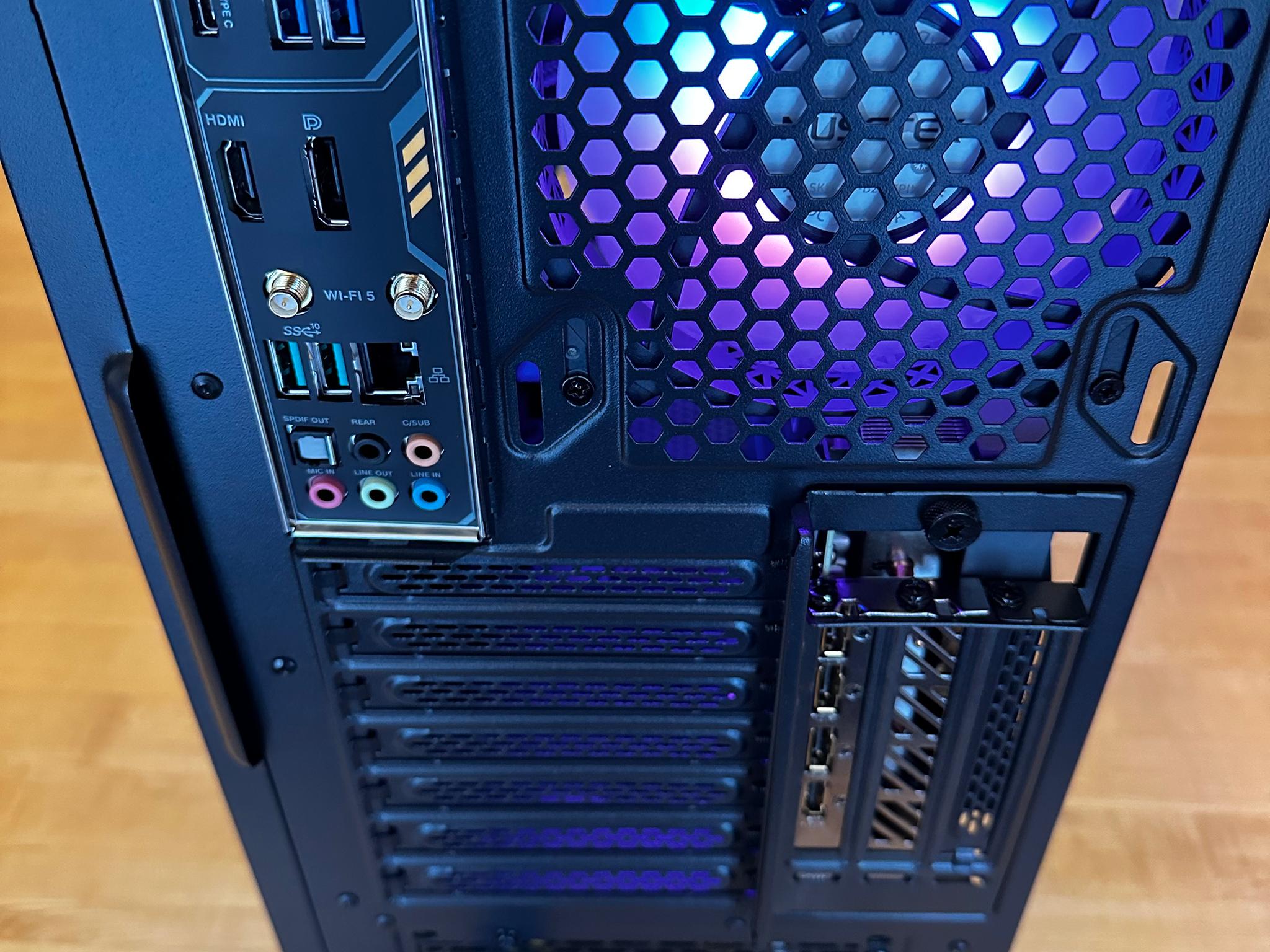 🫨🖤²|RTX 4070 ti, Ryzen 7 5800x, 32gb DDR4, 2tb SSD WiFi Equipped AIO Cooled Gaming PC!