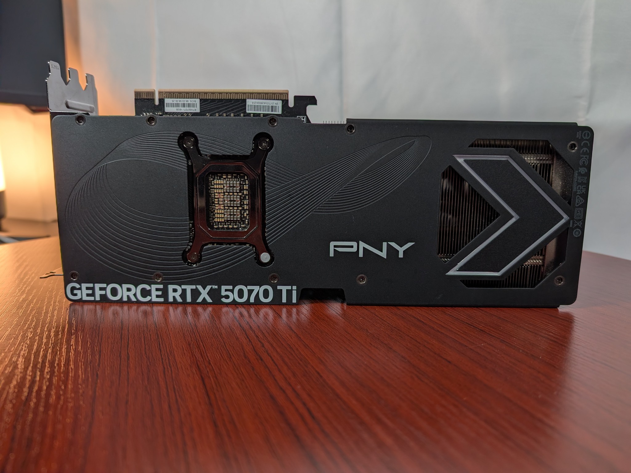 PNY GeForce RTX 5070 Ti ARGB EPIC-X RGB OC Triple Fan