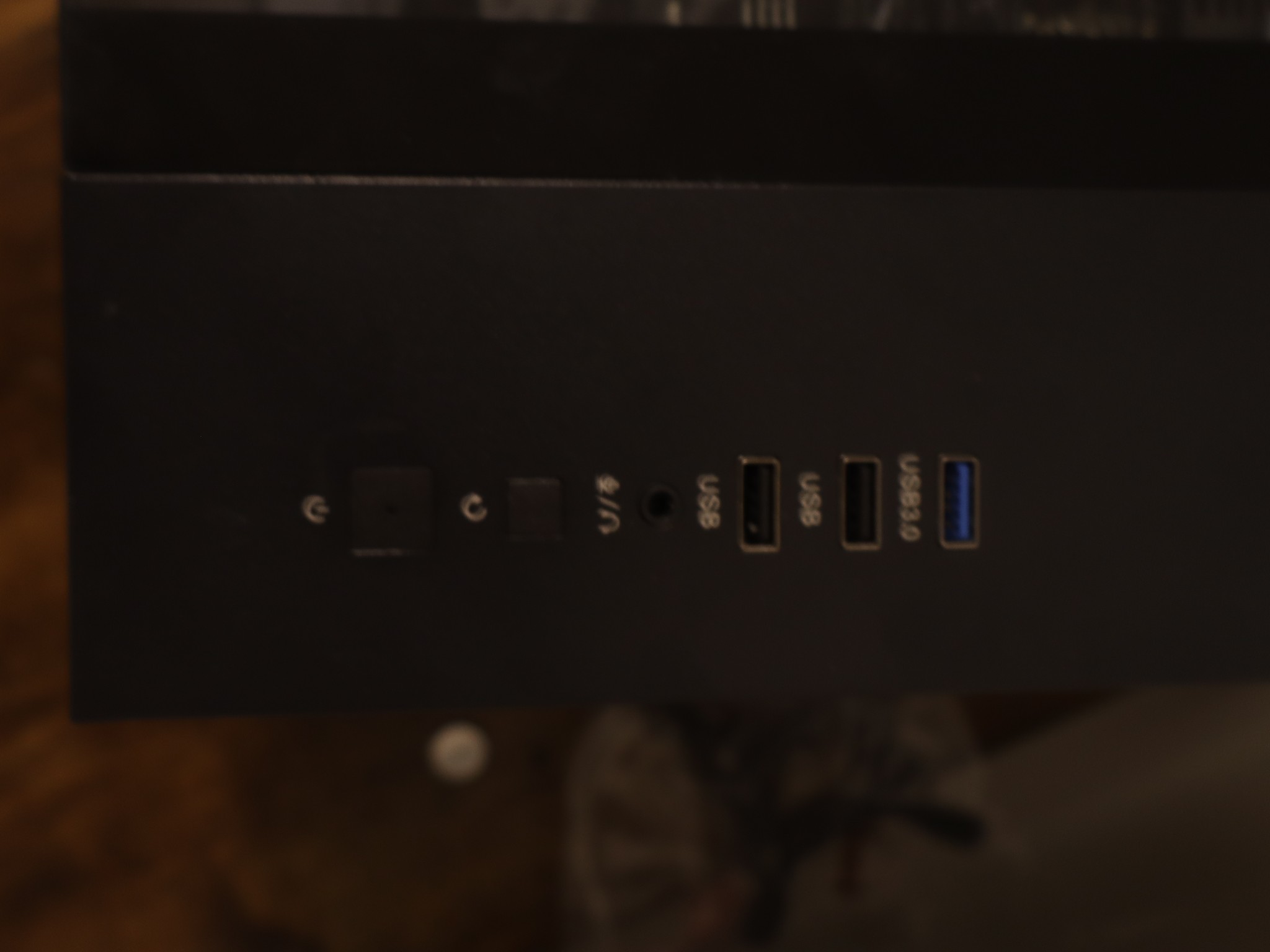 Gaming Pc | RX 5700XT | i5-10400 | 16gb 3200mhz | 512gb ssd | windows 11 + wifi