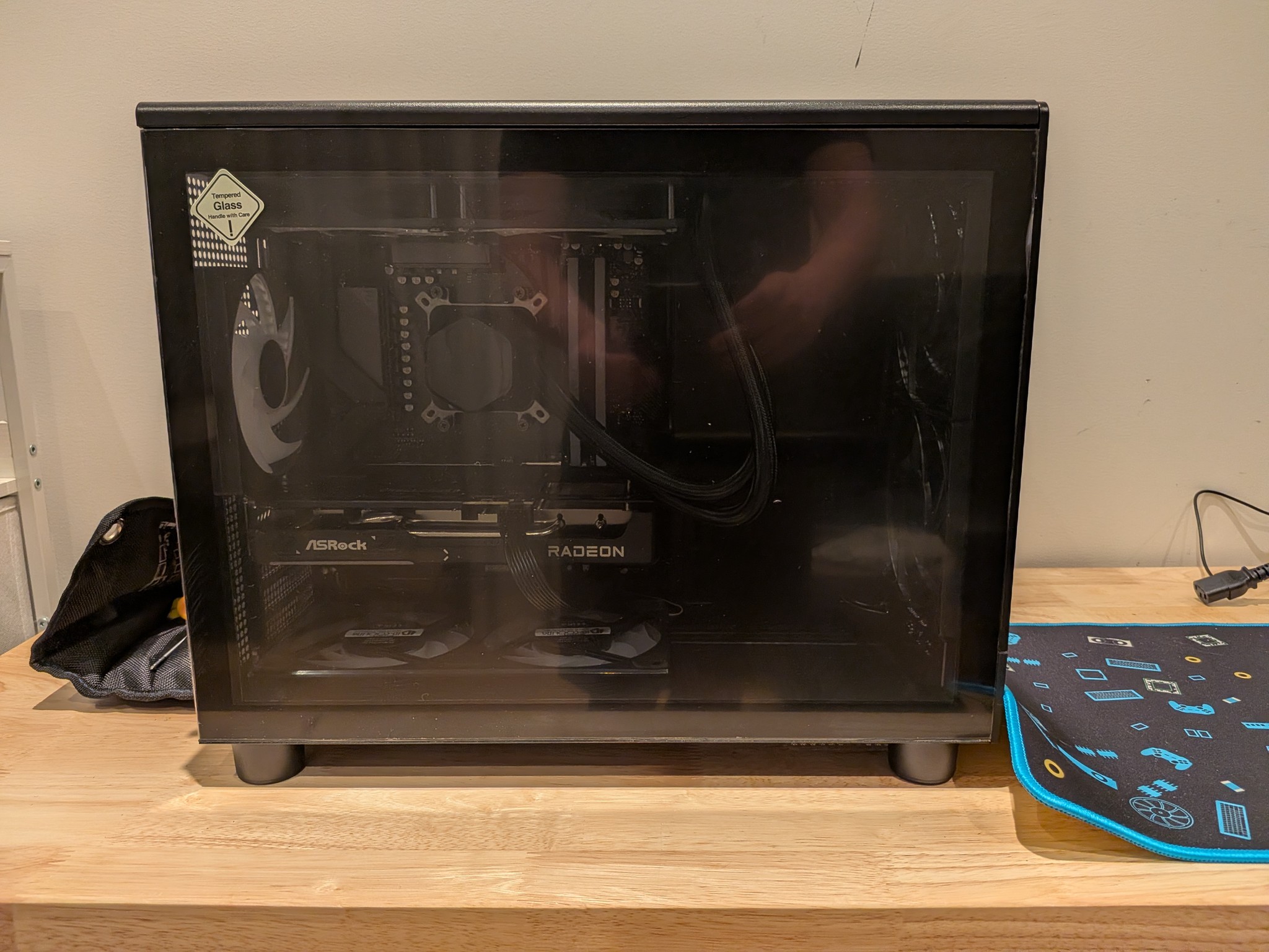 1440p Aqua - RX 9060 XT 16GB, Ryzen 5 9600X, 32 GB DDR5 RAM, 1 TB Gen 4 NVME, Liquid Cooled, RGB