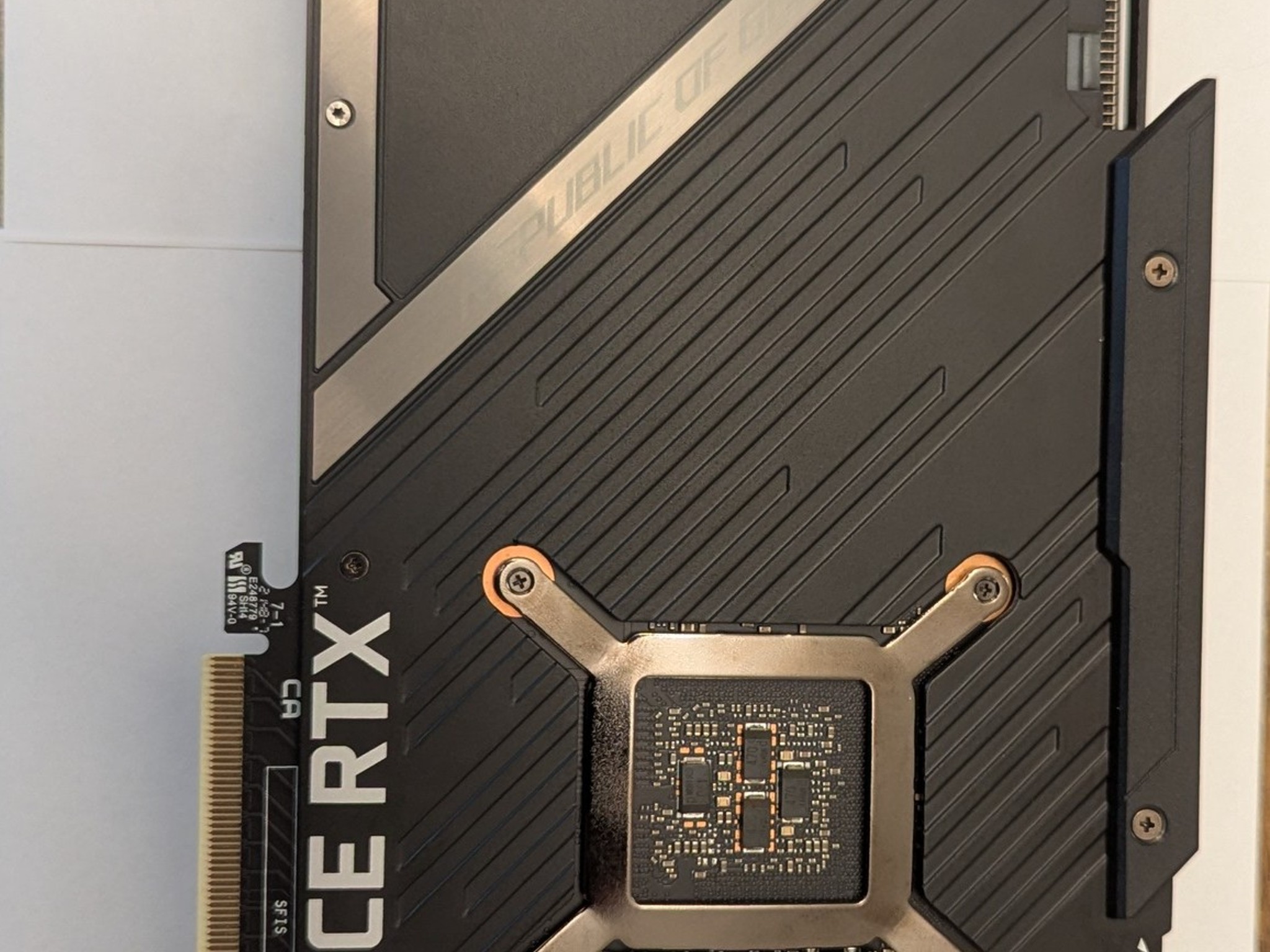 Asus ROG STRIX GAMING OC GeForce RTX 3070 Ti