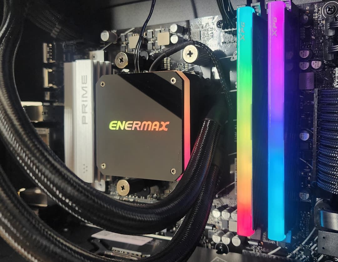 Gaming PC Ryzen 7 7800X3D 32GB RAM 1TB SSD RTX 4070 Ti SUPER 16GB Windows 11 Computer