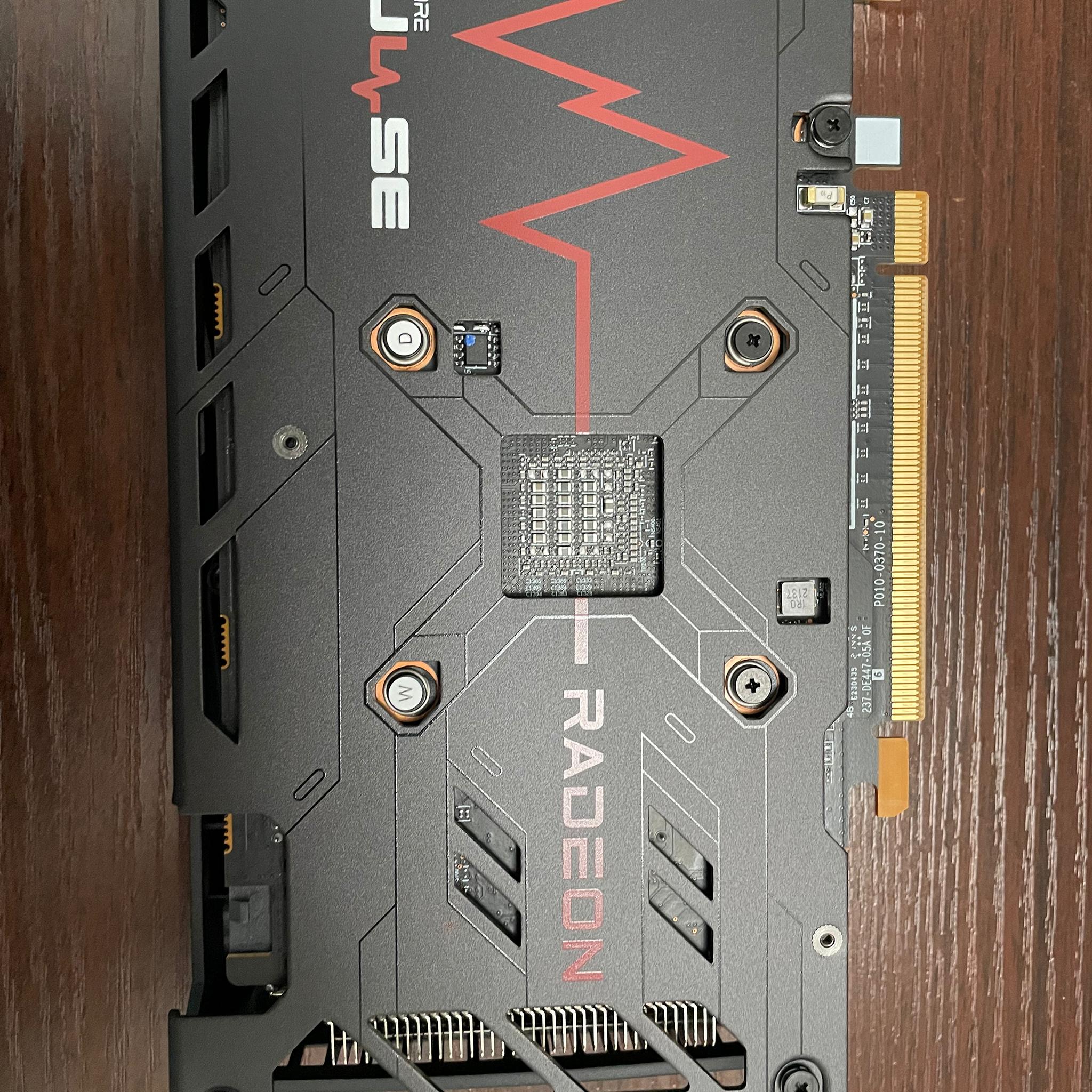 LIKE NEW : Sapphire Pulse Radeon RX 6600 8 GB GDDR6 Video card 