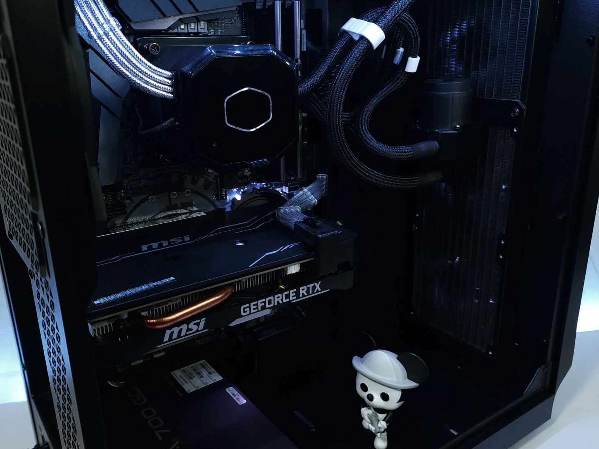 🖤🤍RTX 2070 | Core i7 8700K | 16GB 3200MHz | 1.5TB NVMe + SSD