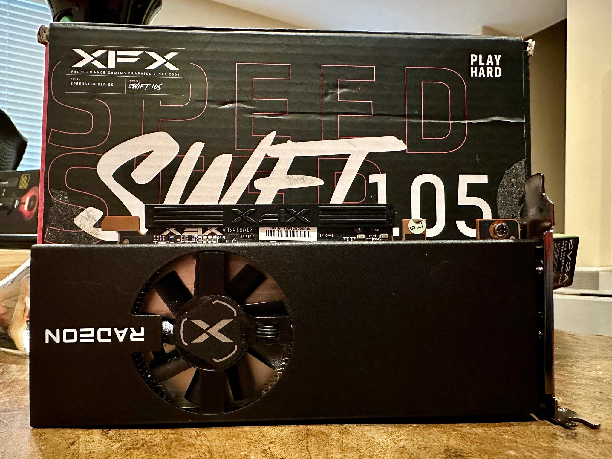 XFX RX 6400 Low Profile - Mint
