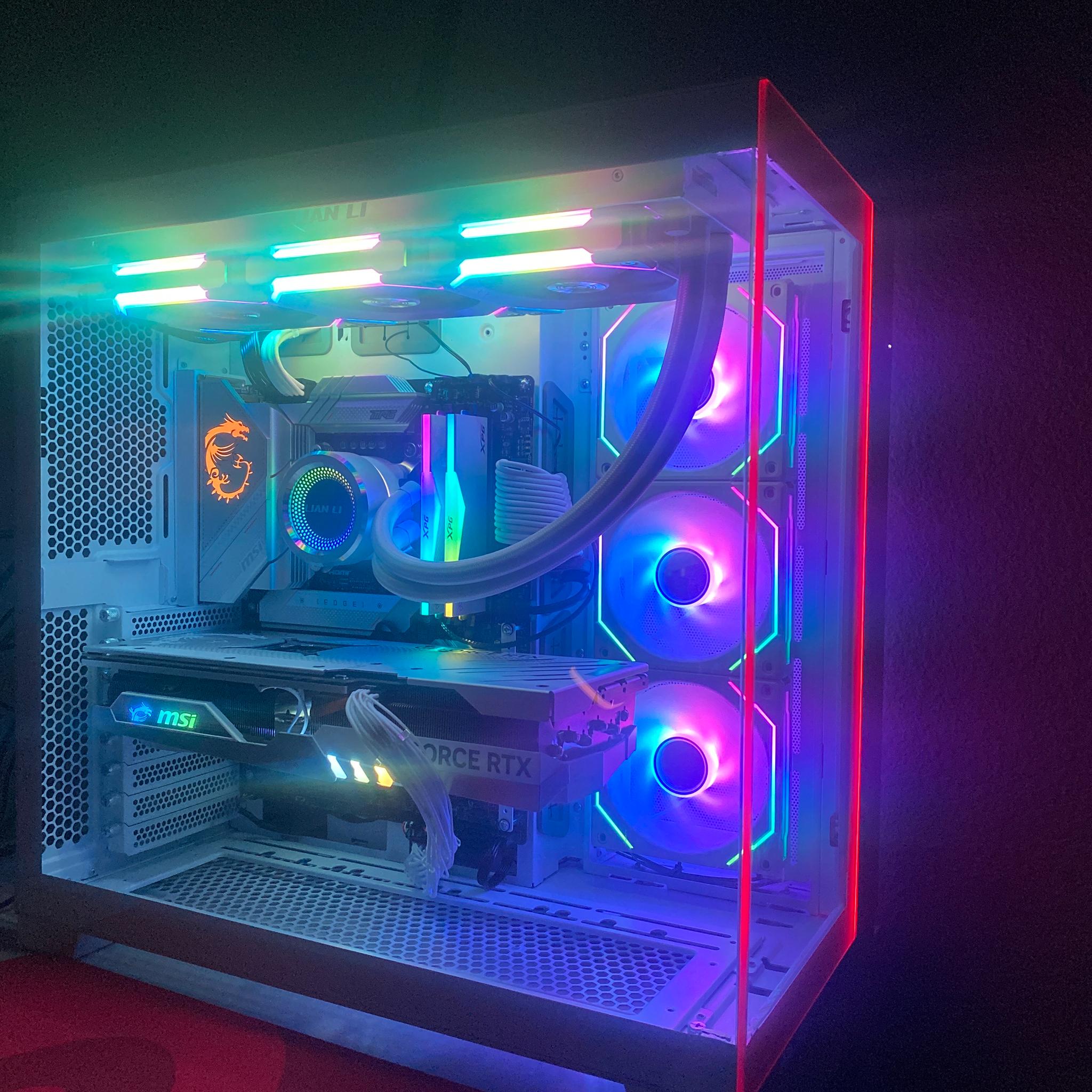 All White Pc!🤍