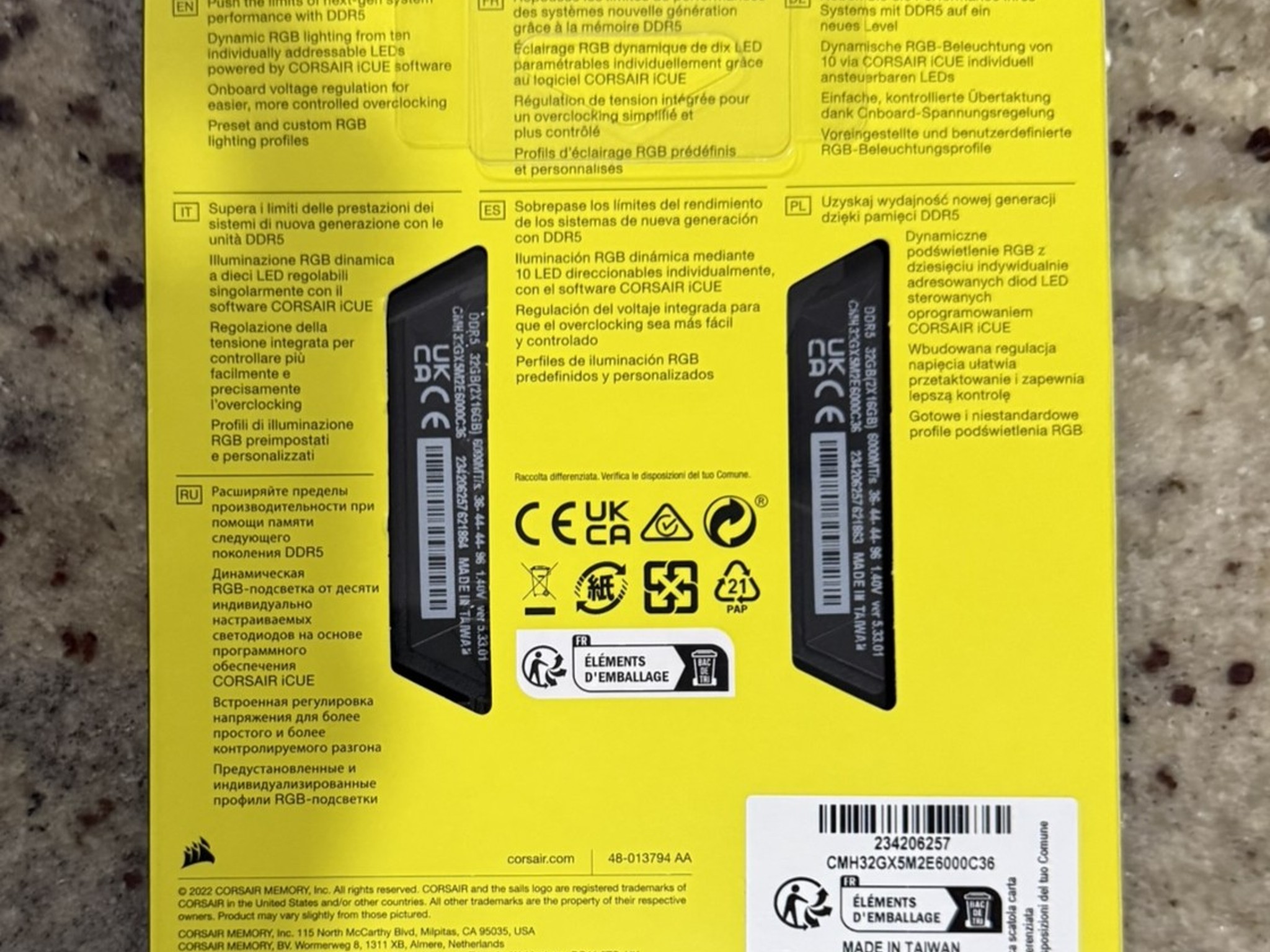 CORSAIR VENGEANCE RGB 32GB (2x16GB) DDR5 6000MHz XMP
