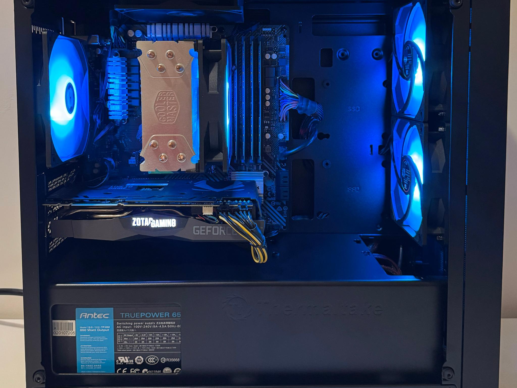 AMD Ryzen 5 32GB RAM 1TB SK Hynix NVMe SSD GeForce RTX 2070 SUPER Thermaltake Case Gaming PC