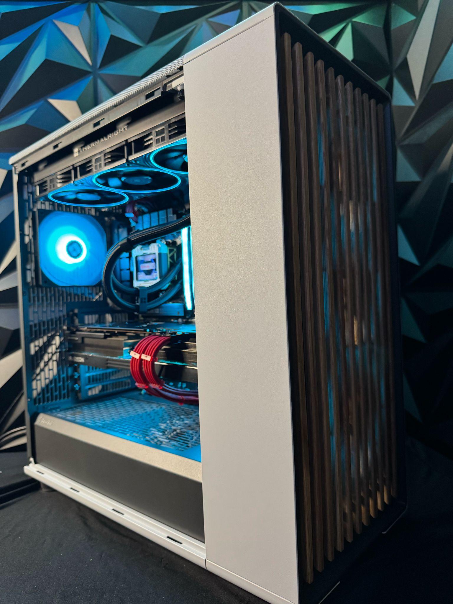 🪵 Big Woody 🪵 Ryzen 9900X| 7900XTX 24 GB| 32 GB DDR5 6000Mhz|3.25 TB NVMe|
