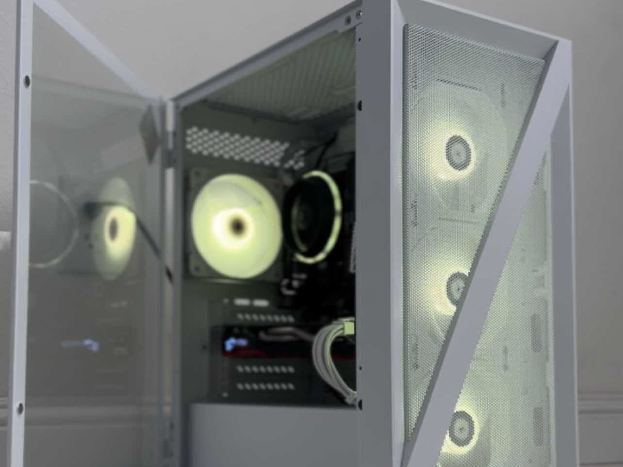 Budget | RX 570 | i7 Equivalent | 16GB RAM | 512GB SSD