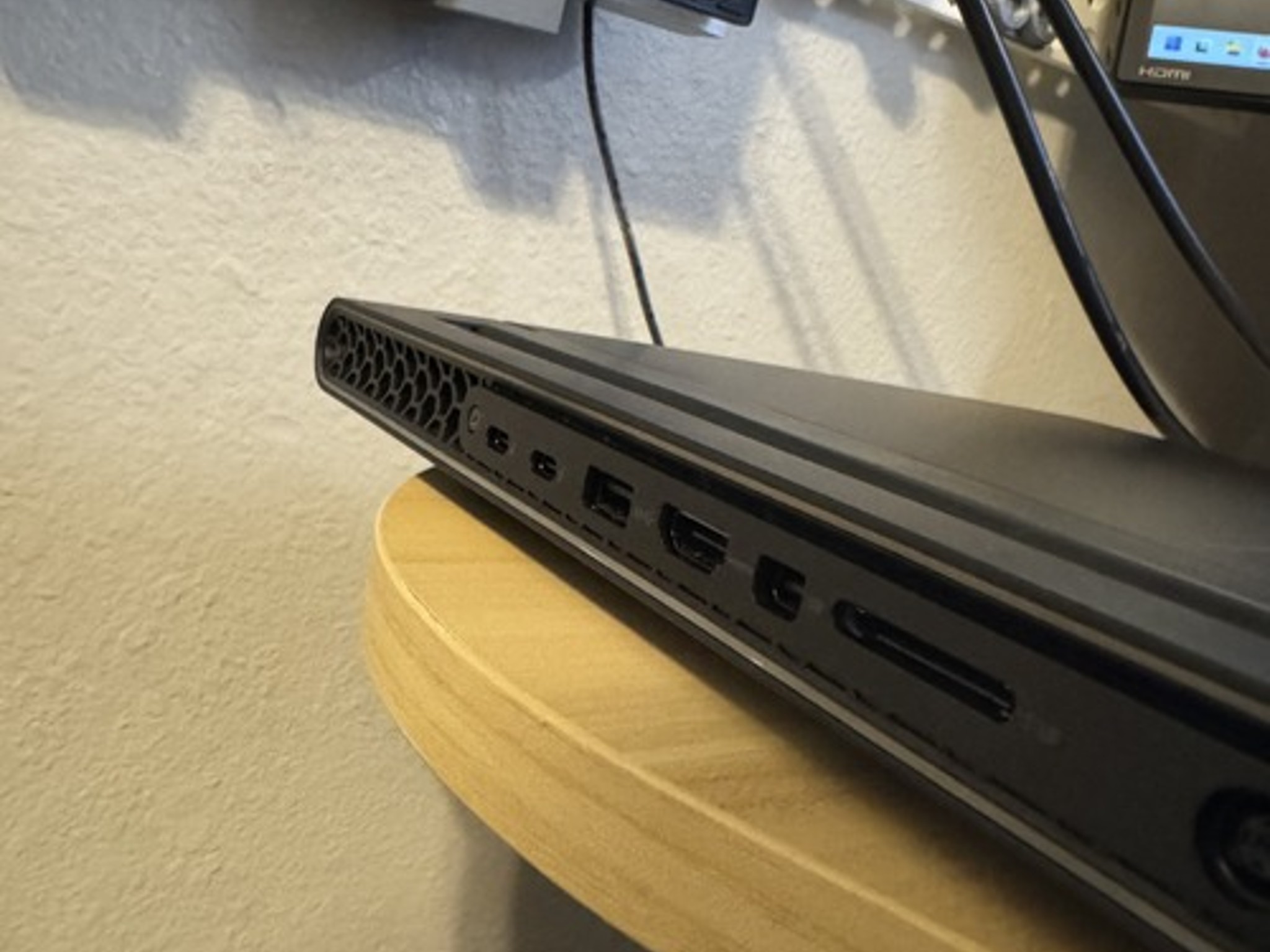 **PRICE DROP** Gaming Laptop - Alienware m16 R1, Intel i9 13900HX and Nvidia 4070