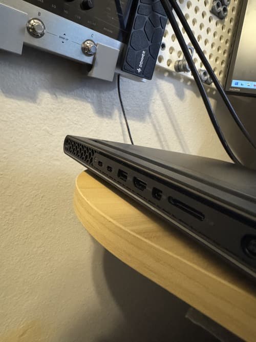 **PRICE DROP** Gaming Laptop - Alienware m16 R1, Intel i9 13900HX and Nvidia 4070