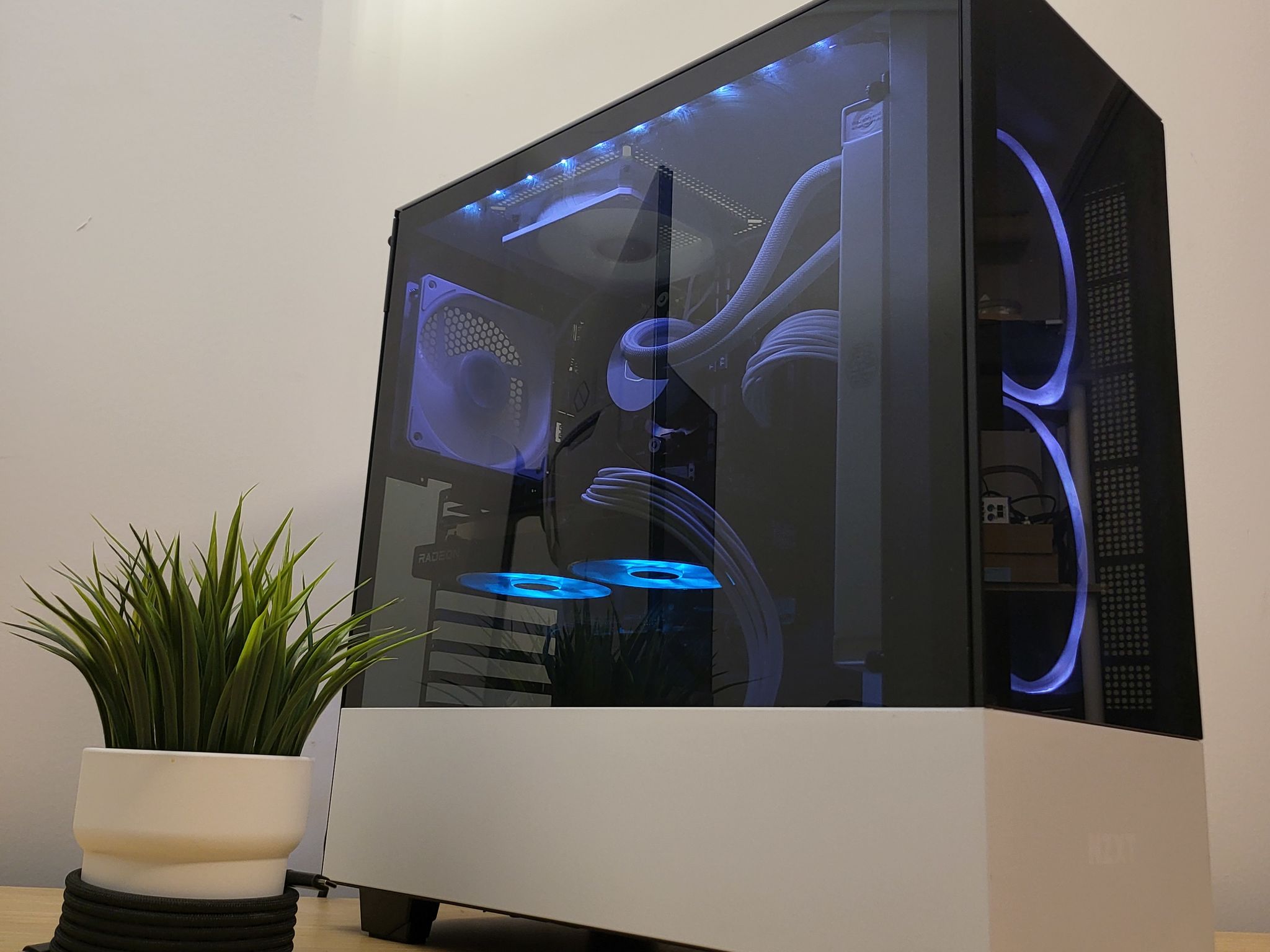 Tiny Price, Big Power 💪 5600X + 6650XT | Clean Build, Fast & Quiet