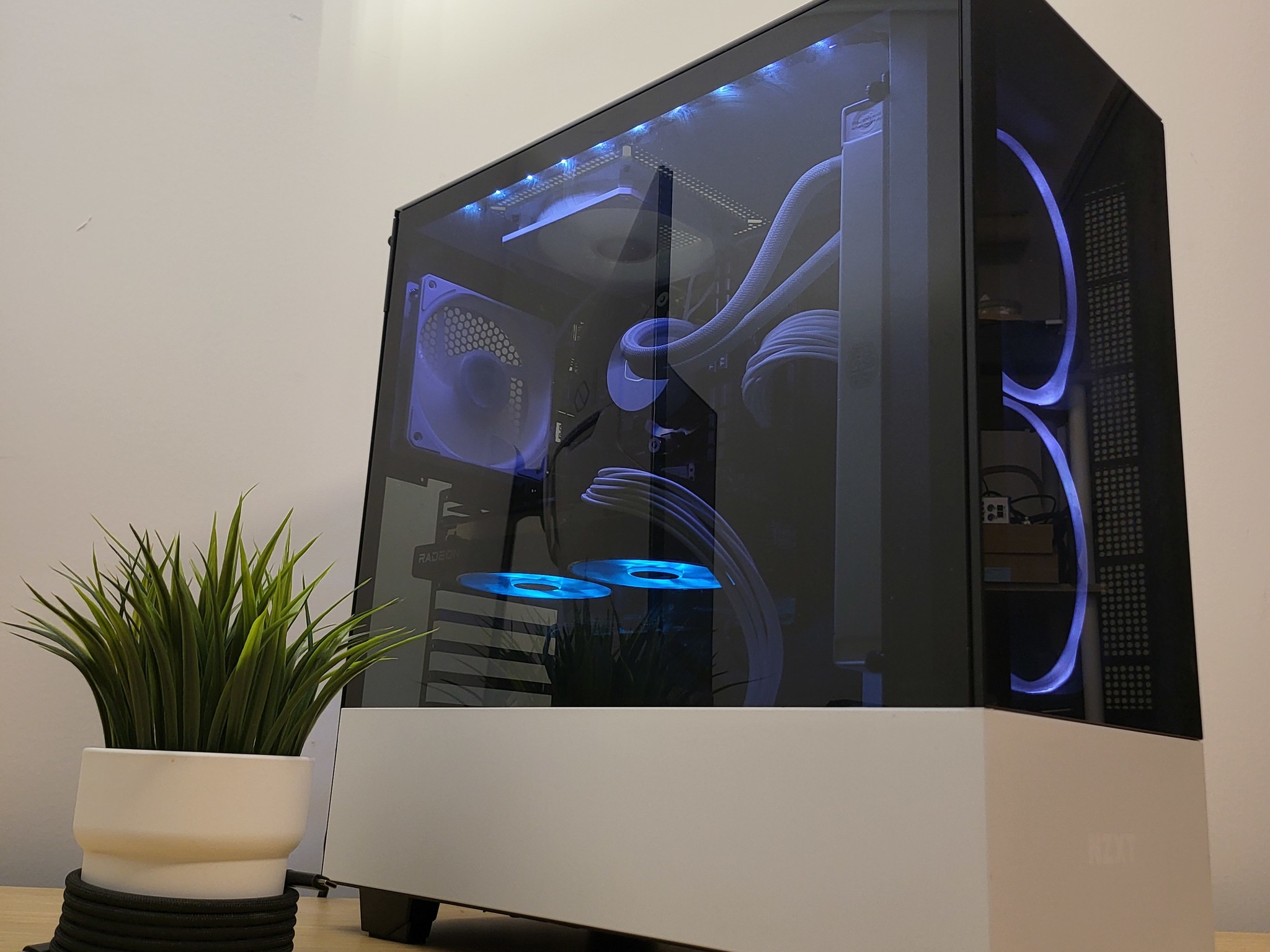 Tiny Price, Big Power 💪 5600X + 6650XT | Clean Build, Fast & Quiet