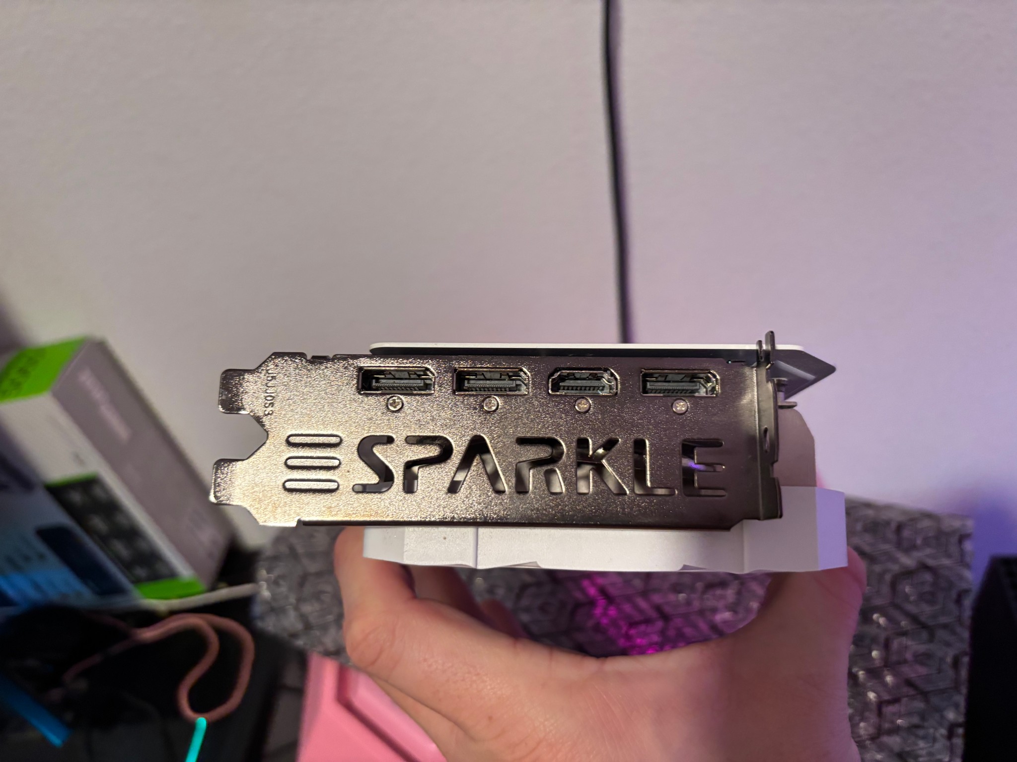 Sparkle Intel Arc A750 8gb ROC LUNA OC Edition