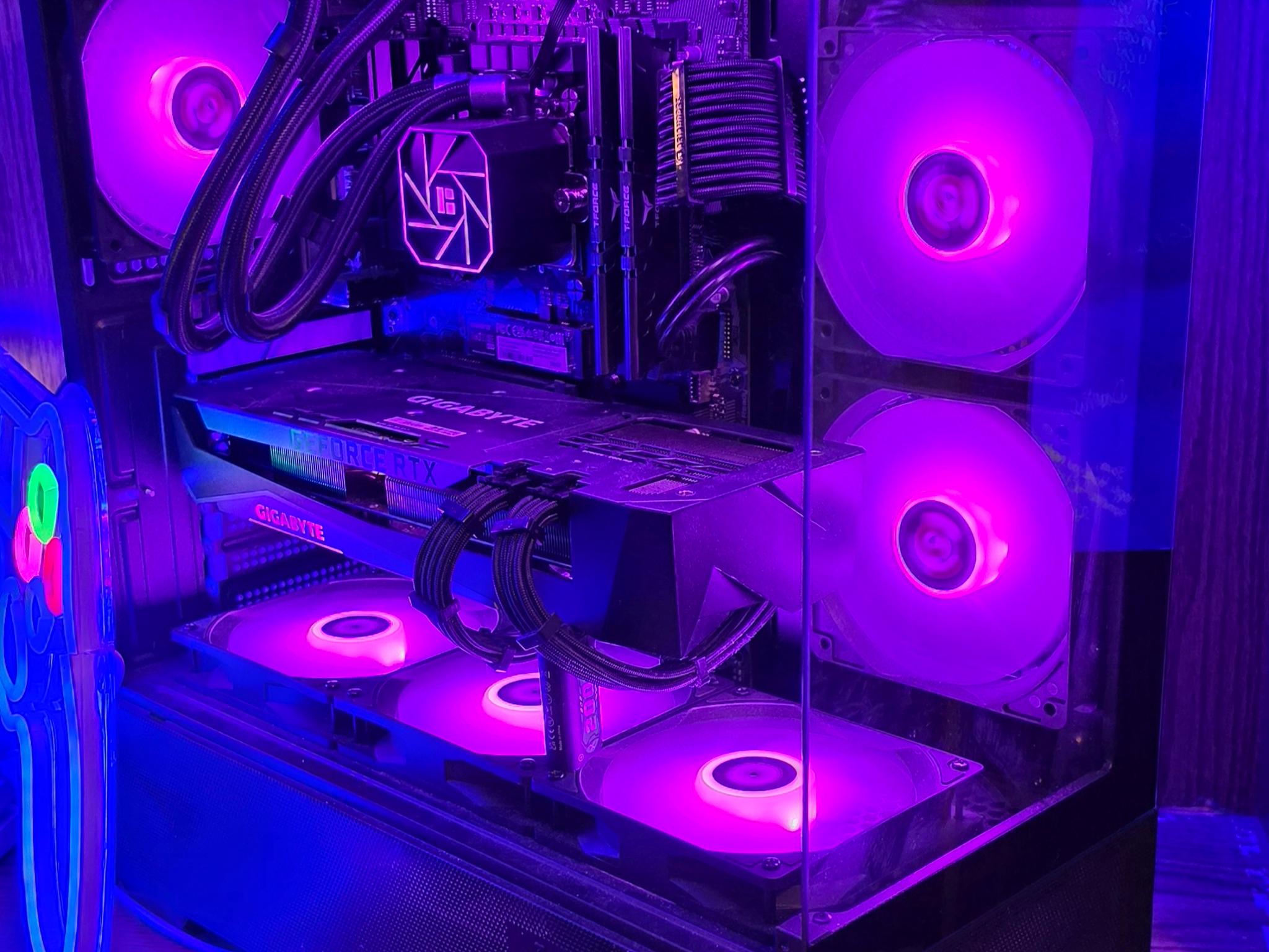 Gaming PC RTX 3070 Ti | i5-12600KF | 32GB RAM | 1TB SSD Storage